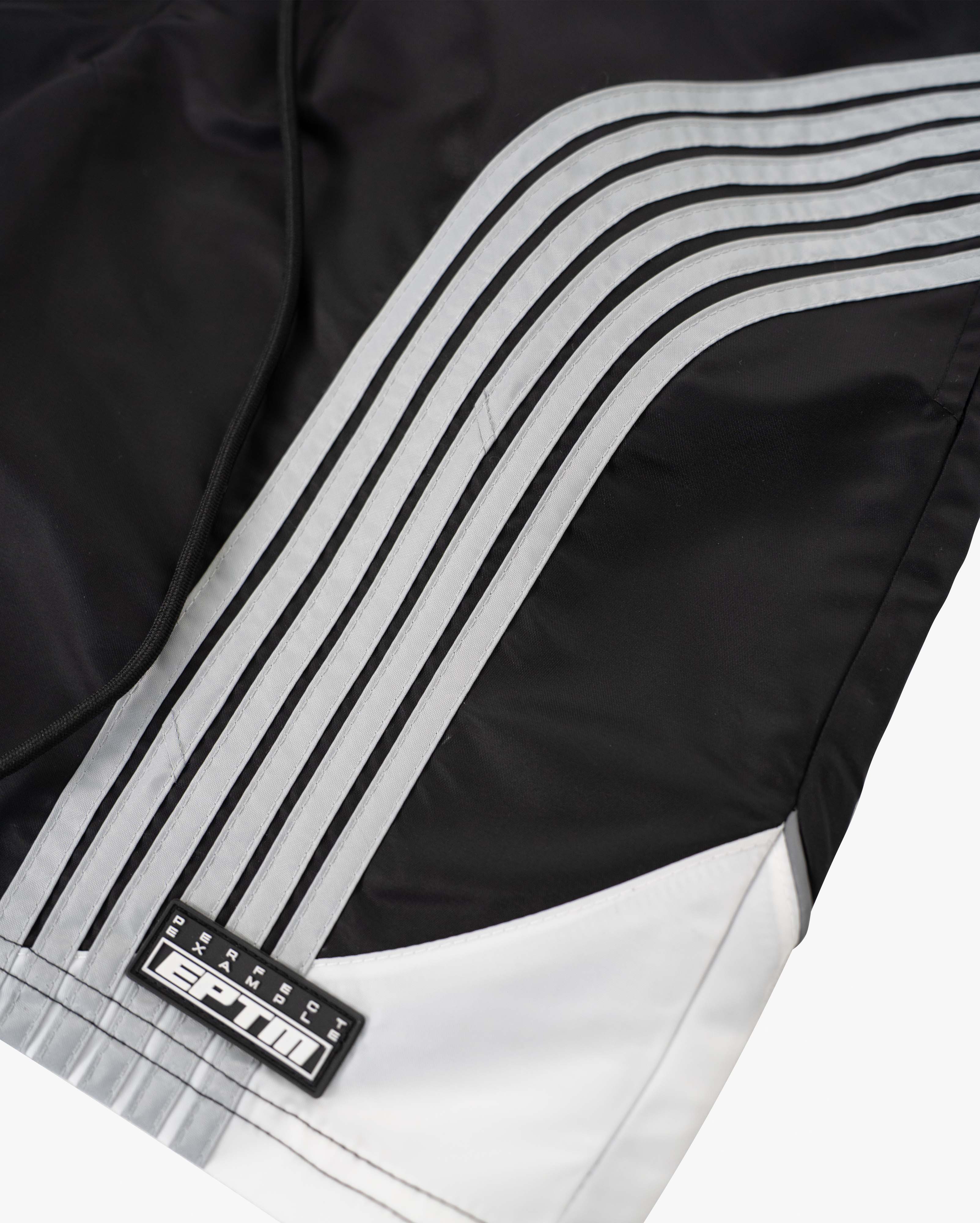 EPTM 3M CURVE SHORTS - BLACK