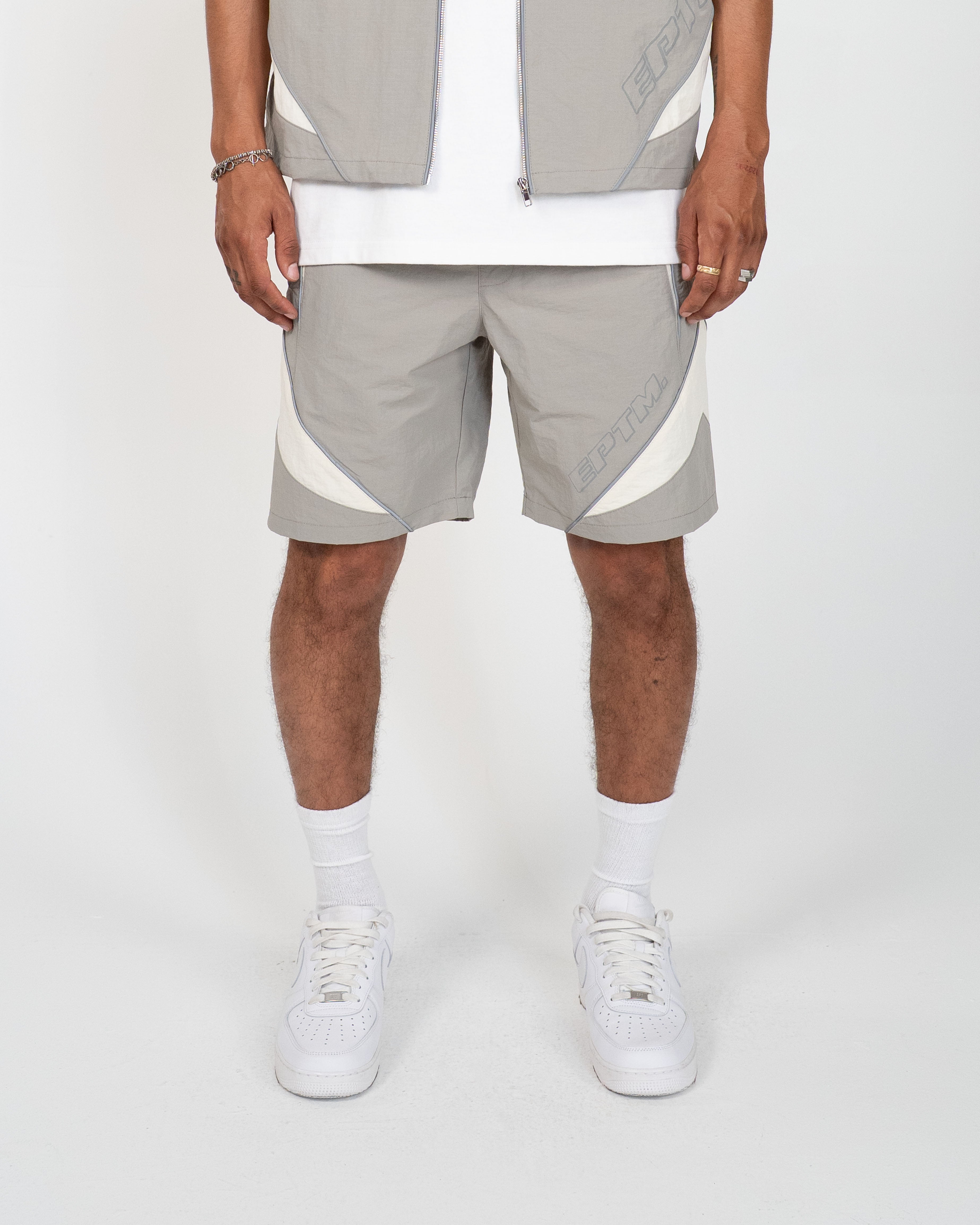 EPTM Brumo Shorts - Silver