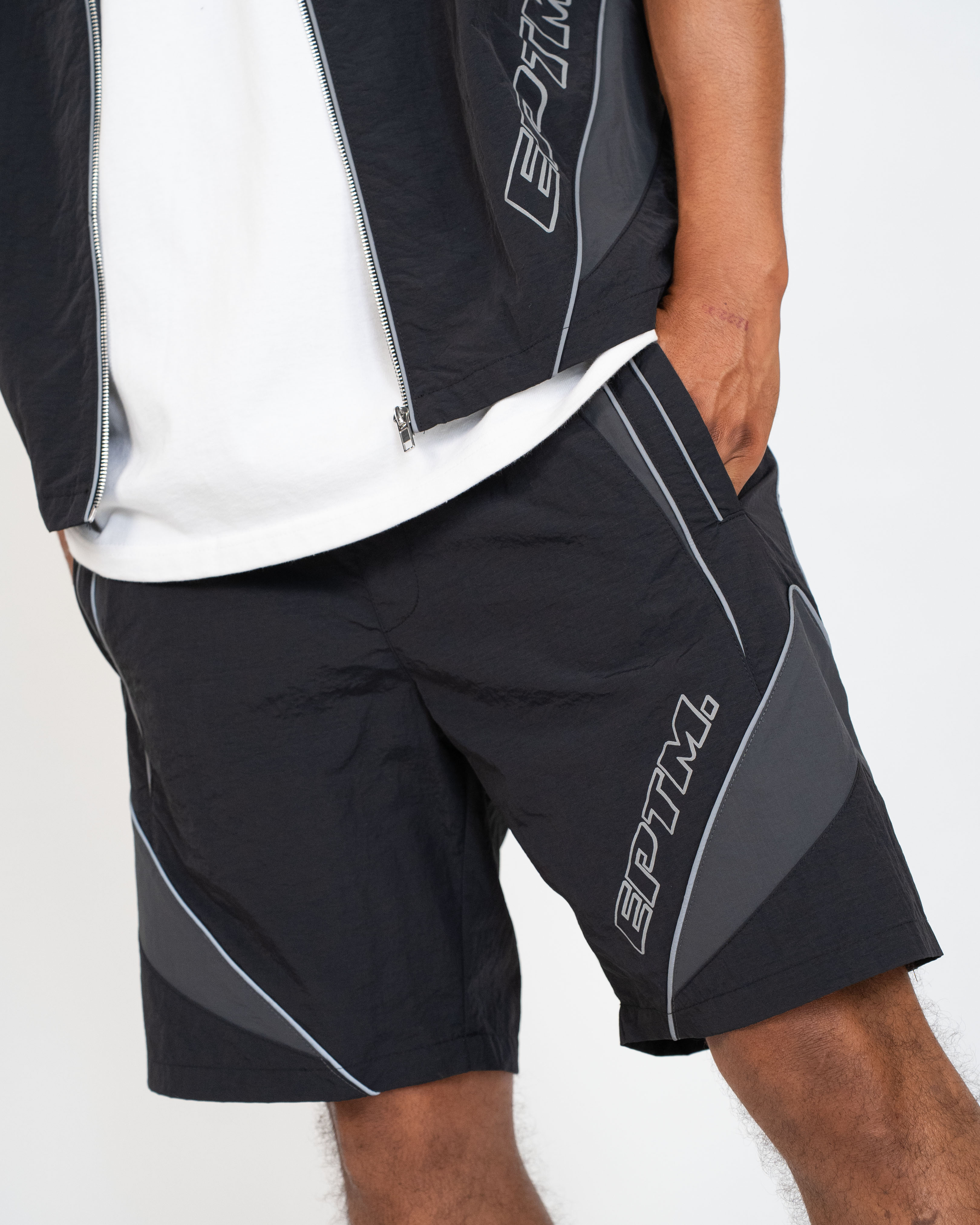 EPTM Brumo Shorts - Black
