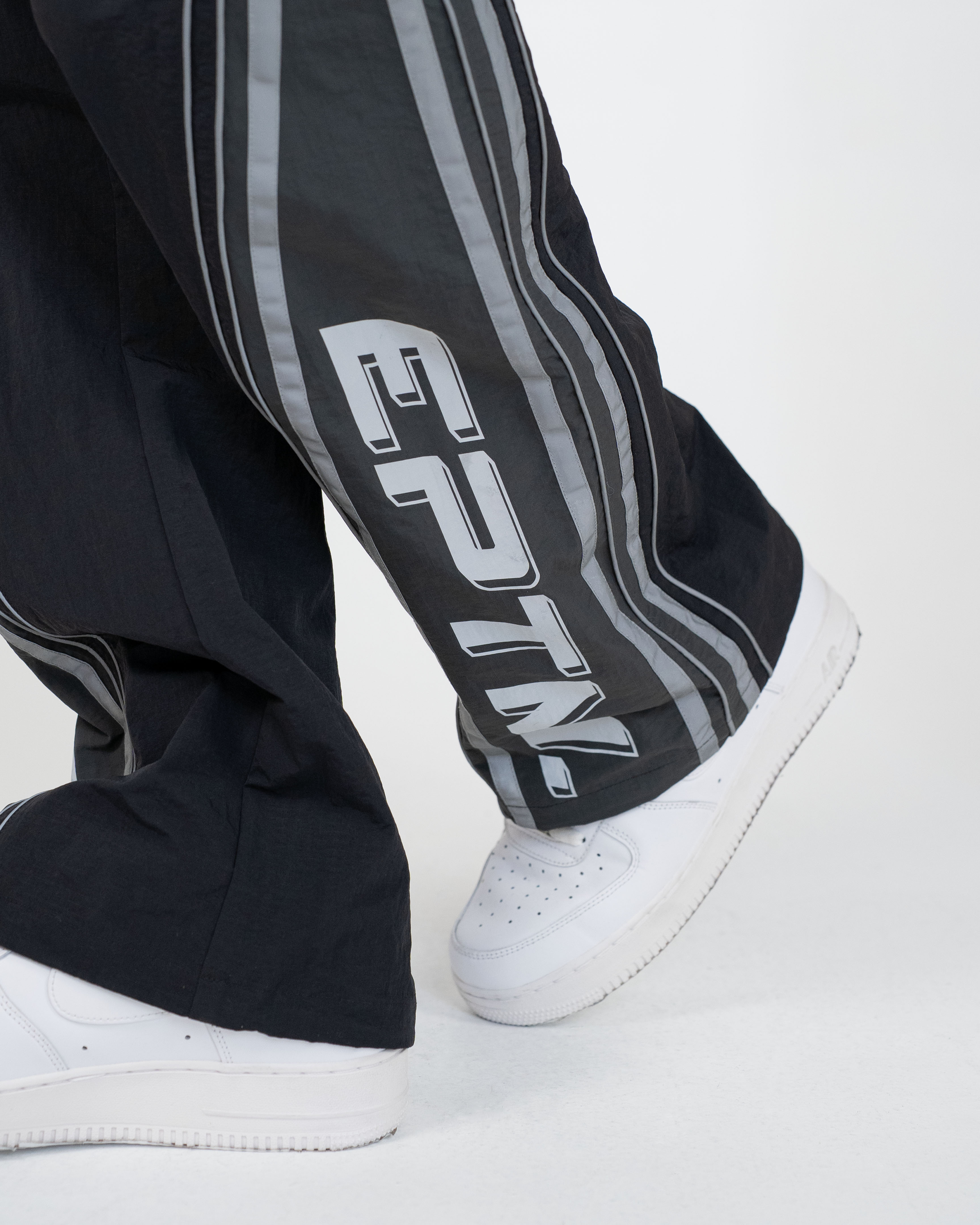 EPTM Cinco Pants - Black