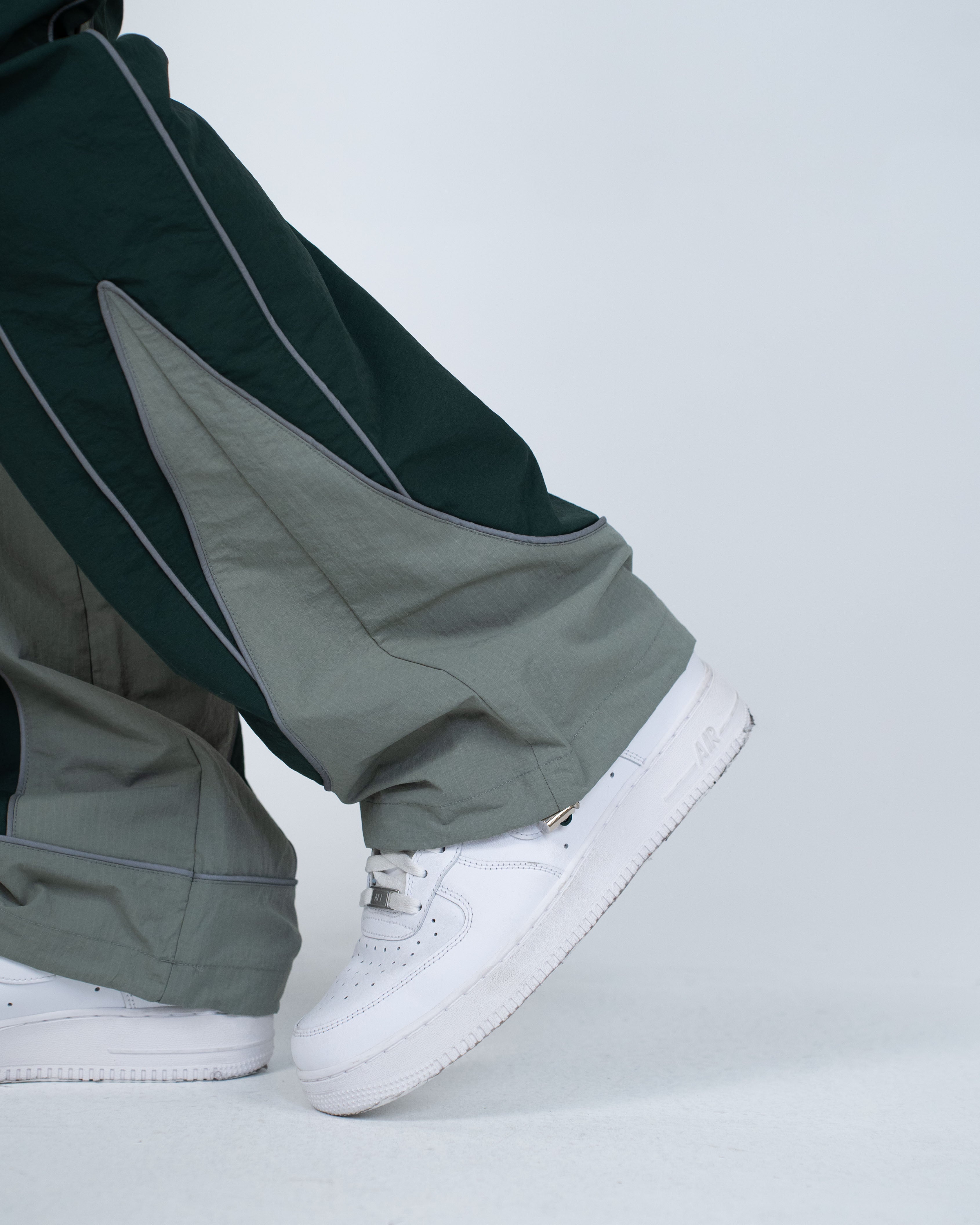 EPTM Clover Pants - Forest Green