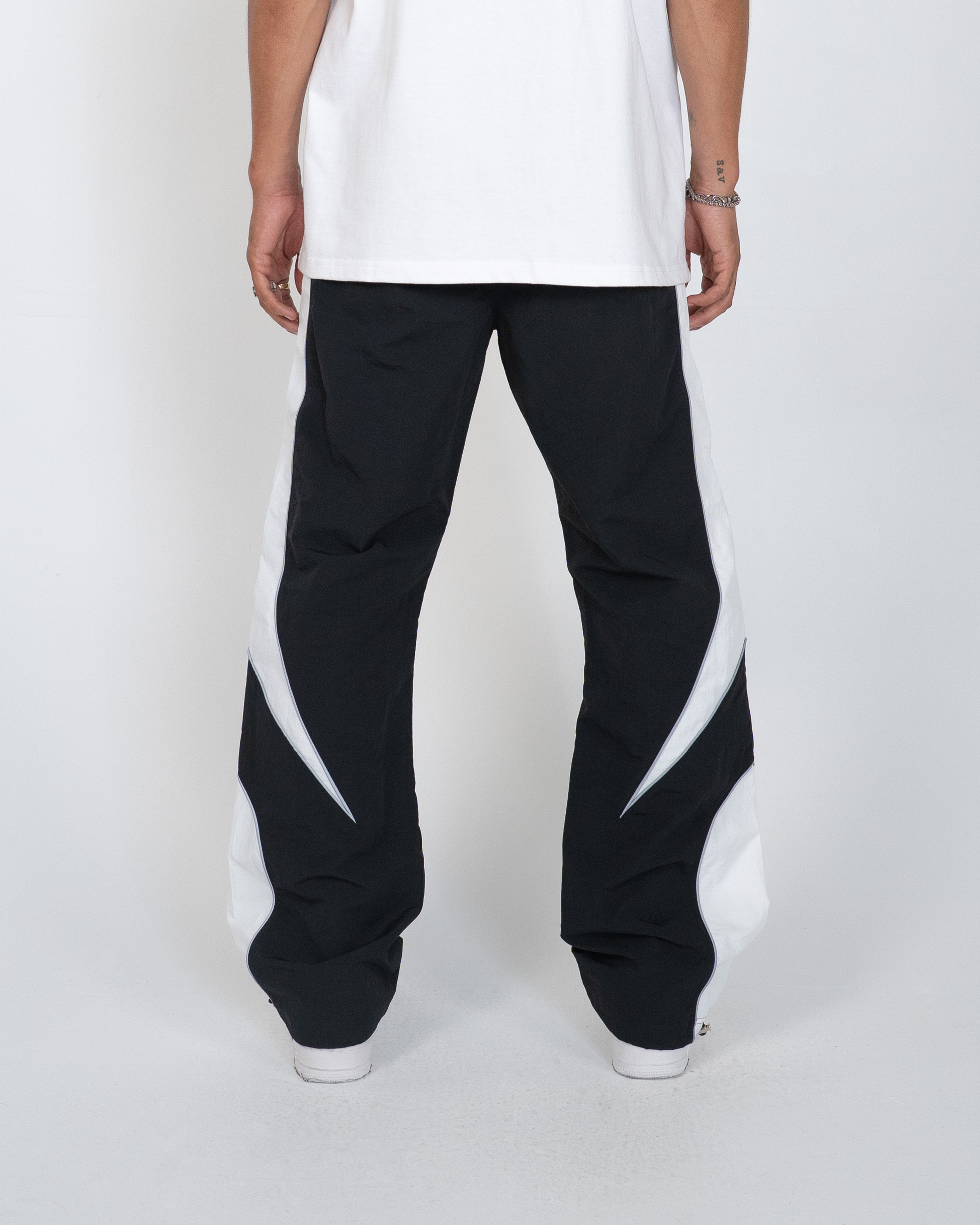 EPTM DC Pants - Black