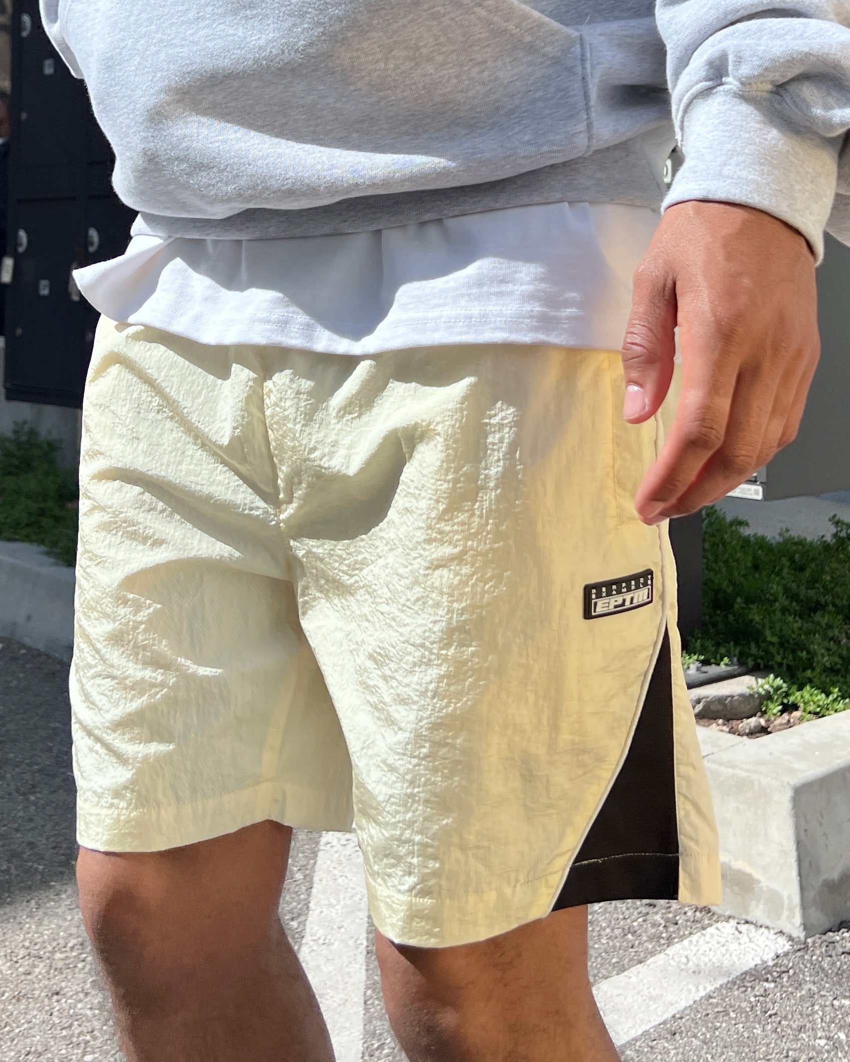 EPTM Derby Shorts - Cream