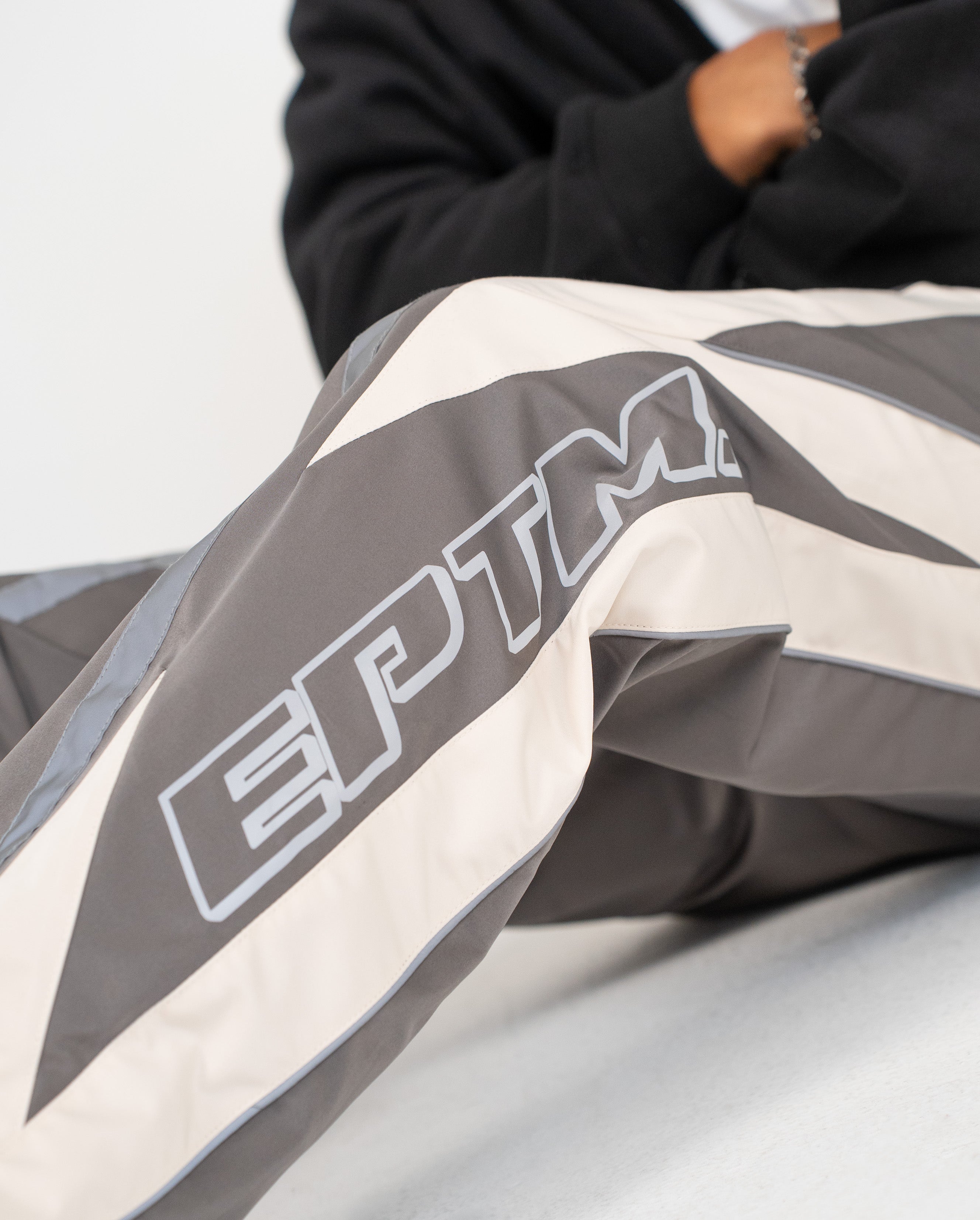 EPTM Derek Pants - Grey