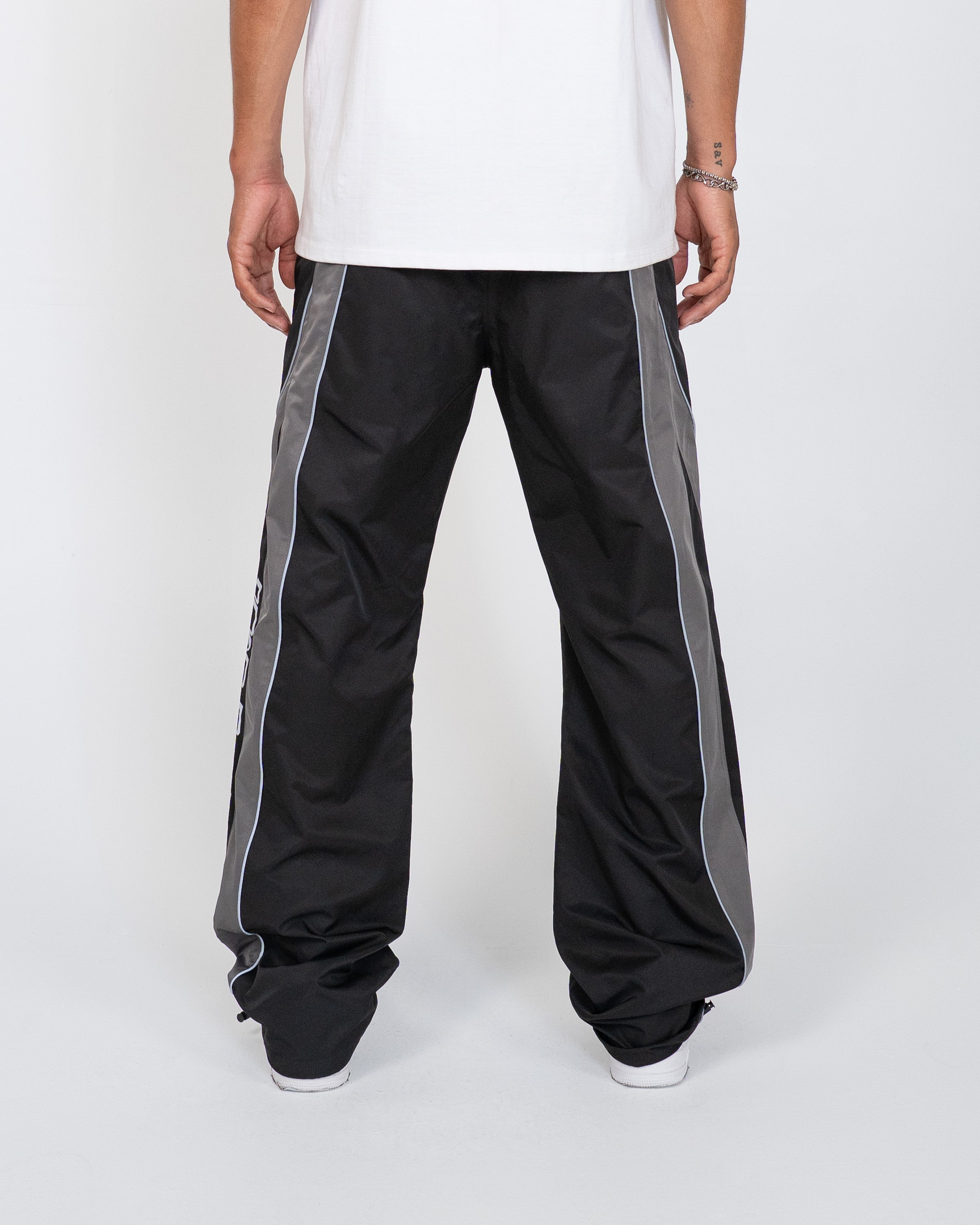EPTM Derek Pants - Black