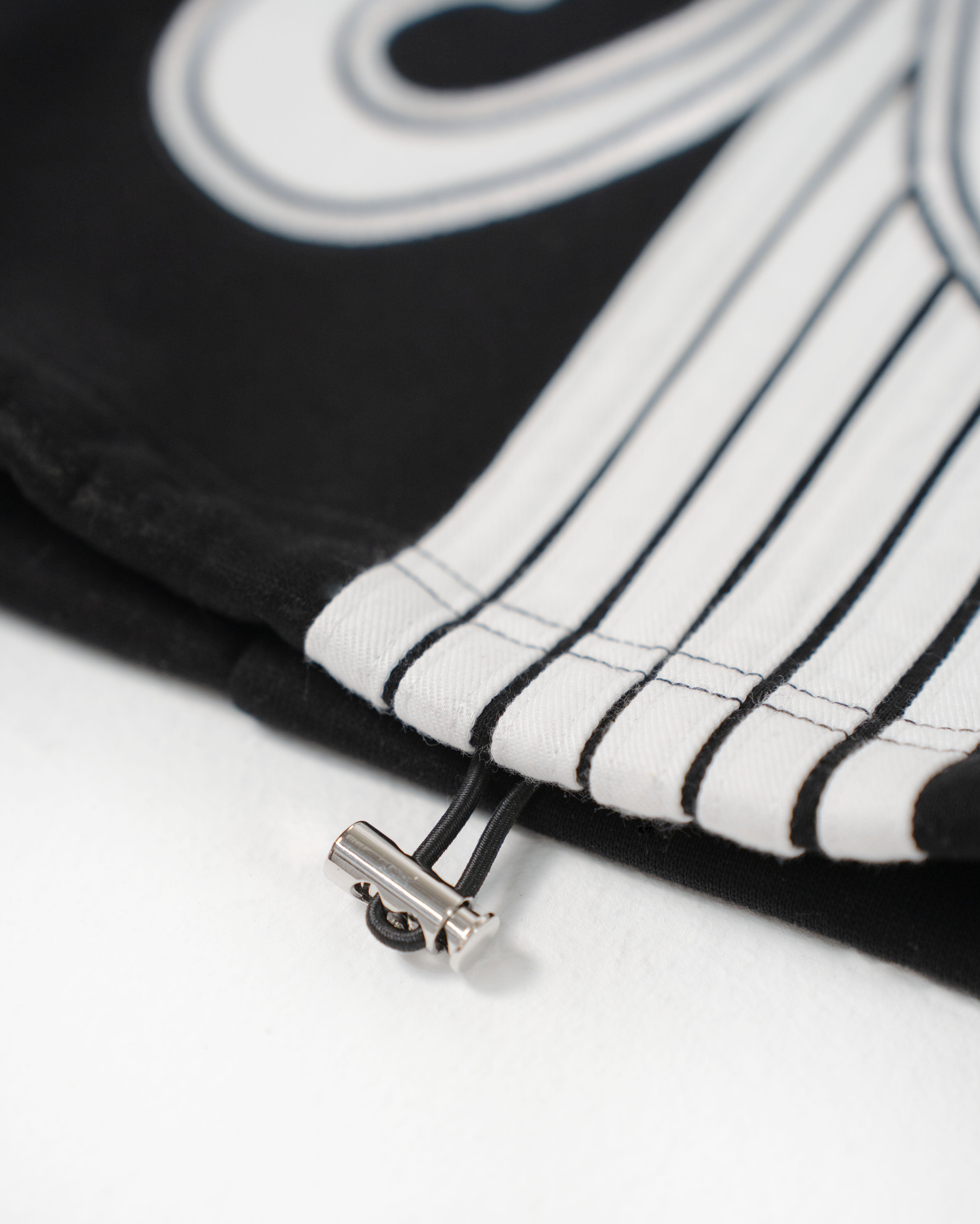 EPTM Epitome Sweatpants - Black