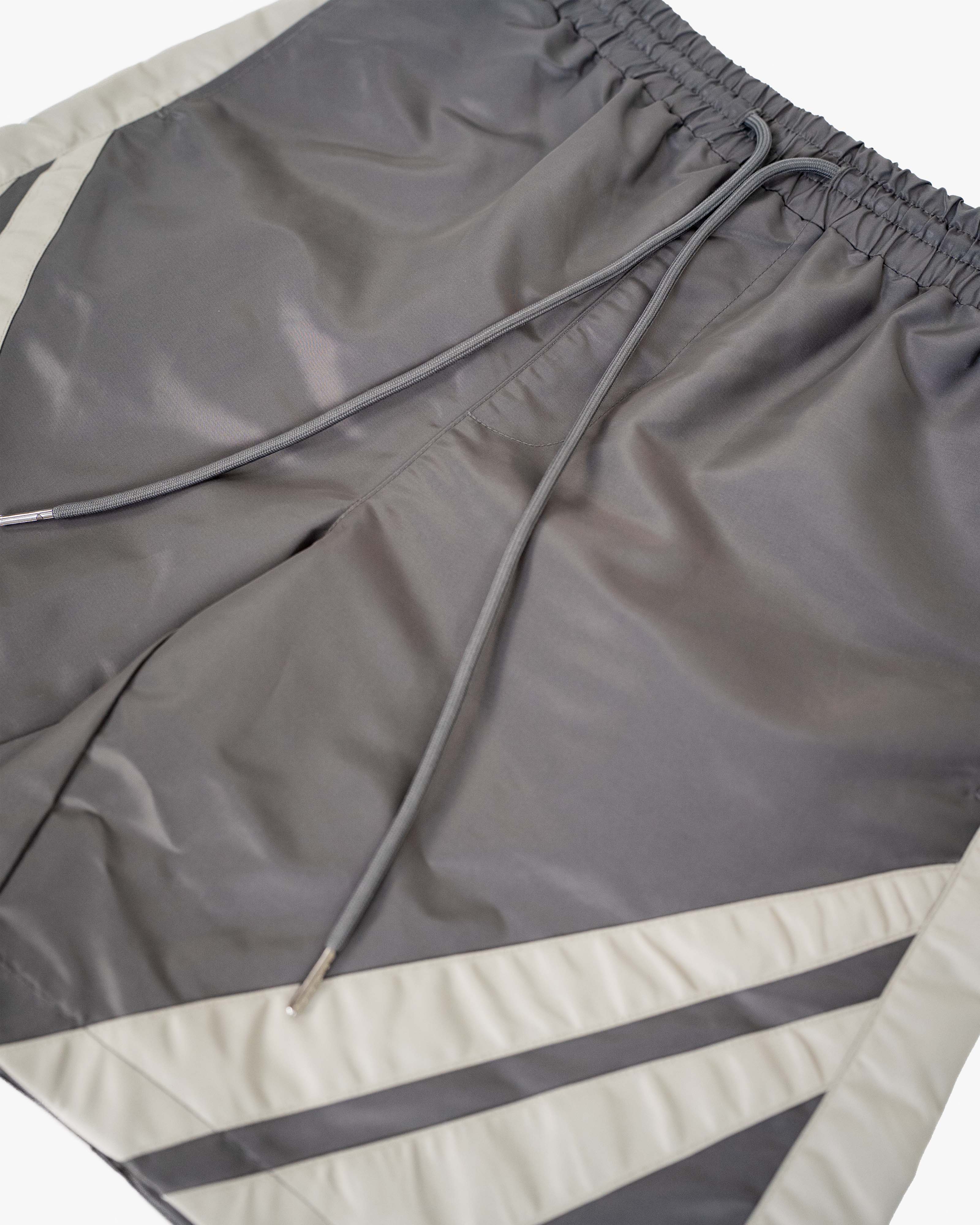 EPTM MARATHON SHORTS - GREY