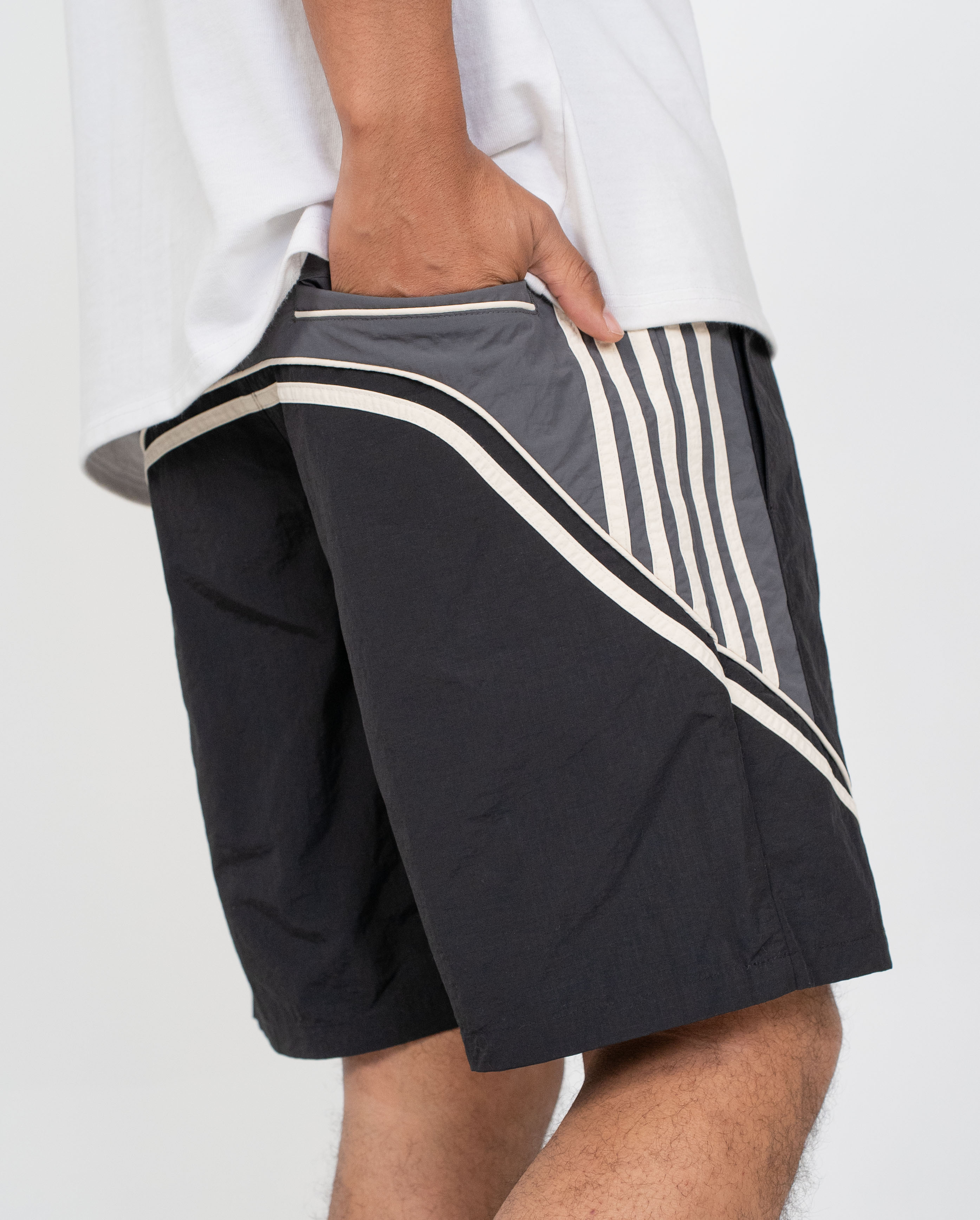 EPTM Ozone Shorts - Black