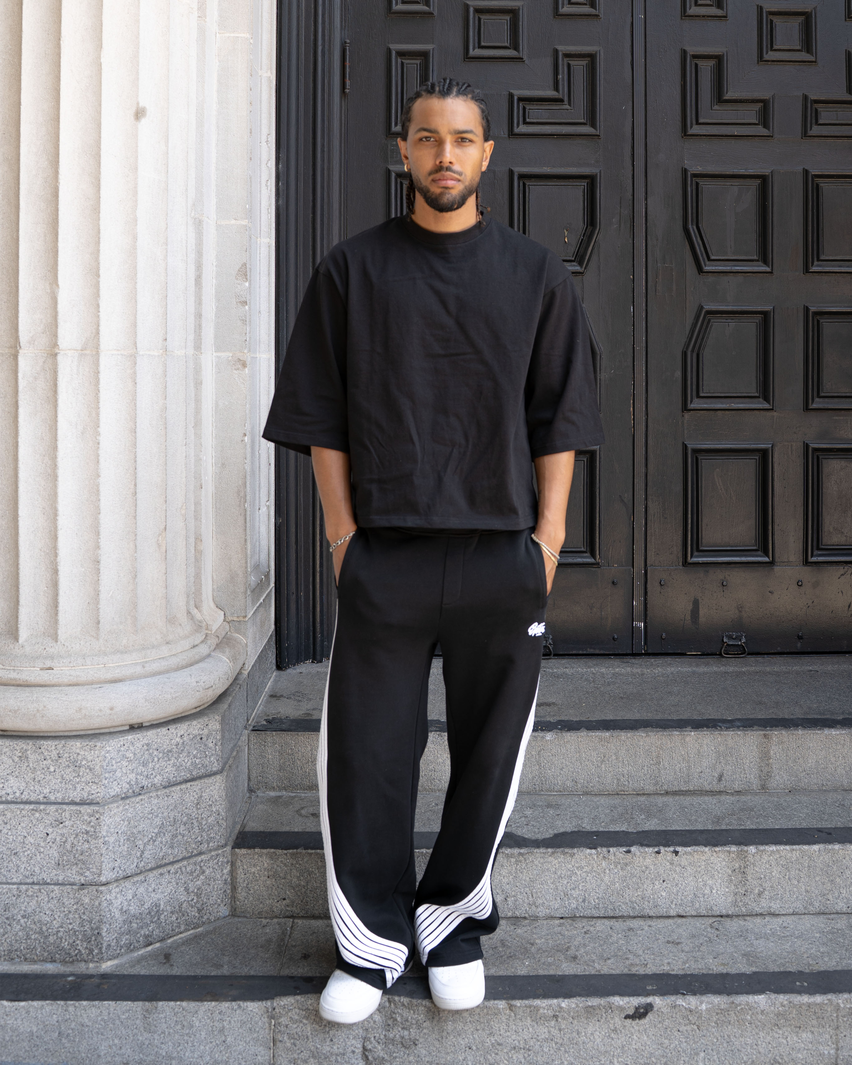 EPTM Perfect Quarter Sleeve Tee - Black