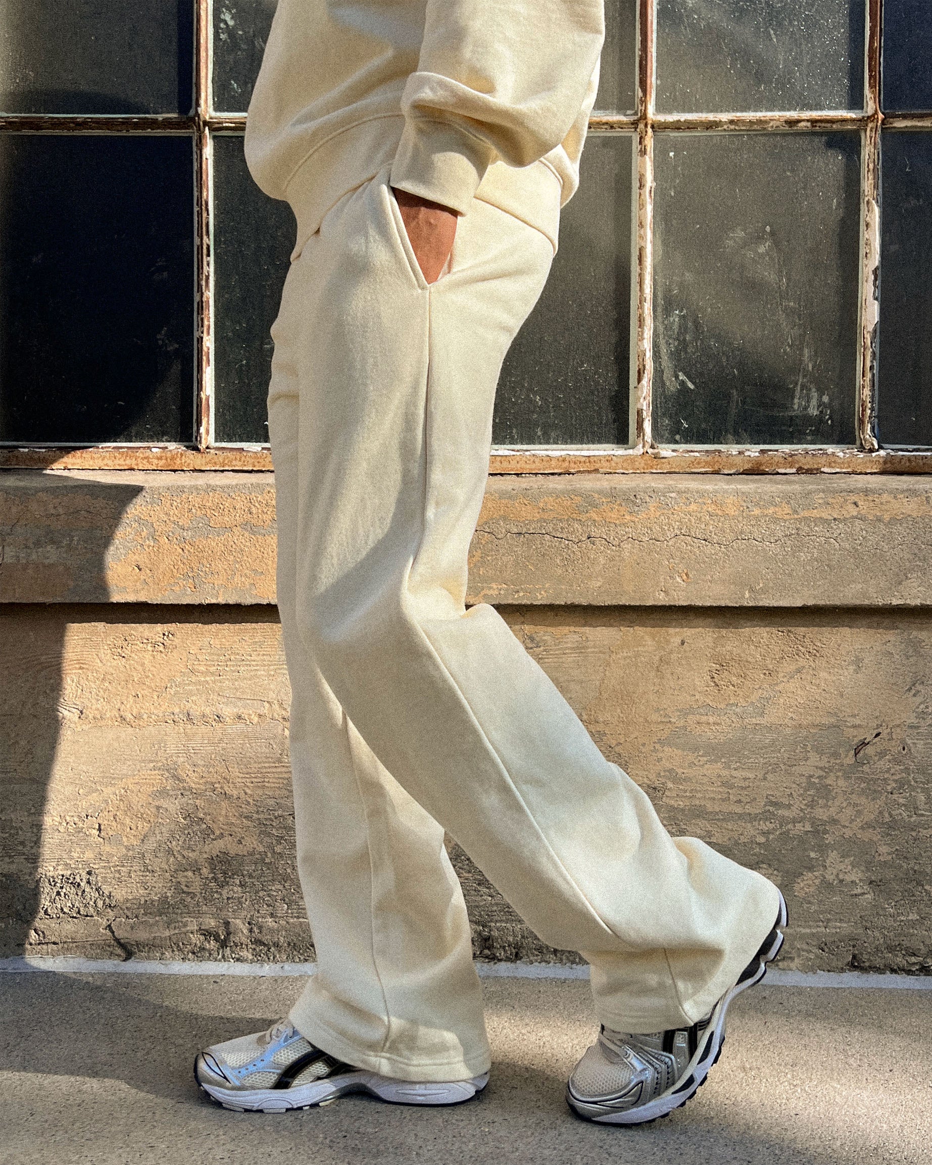 EPTM Perfect Sweatpants - Cream