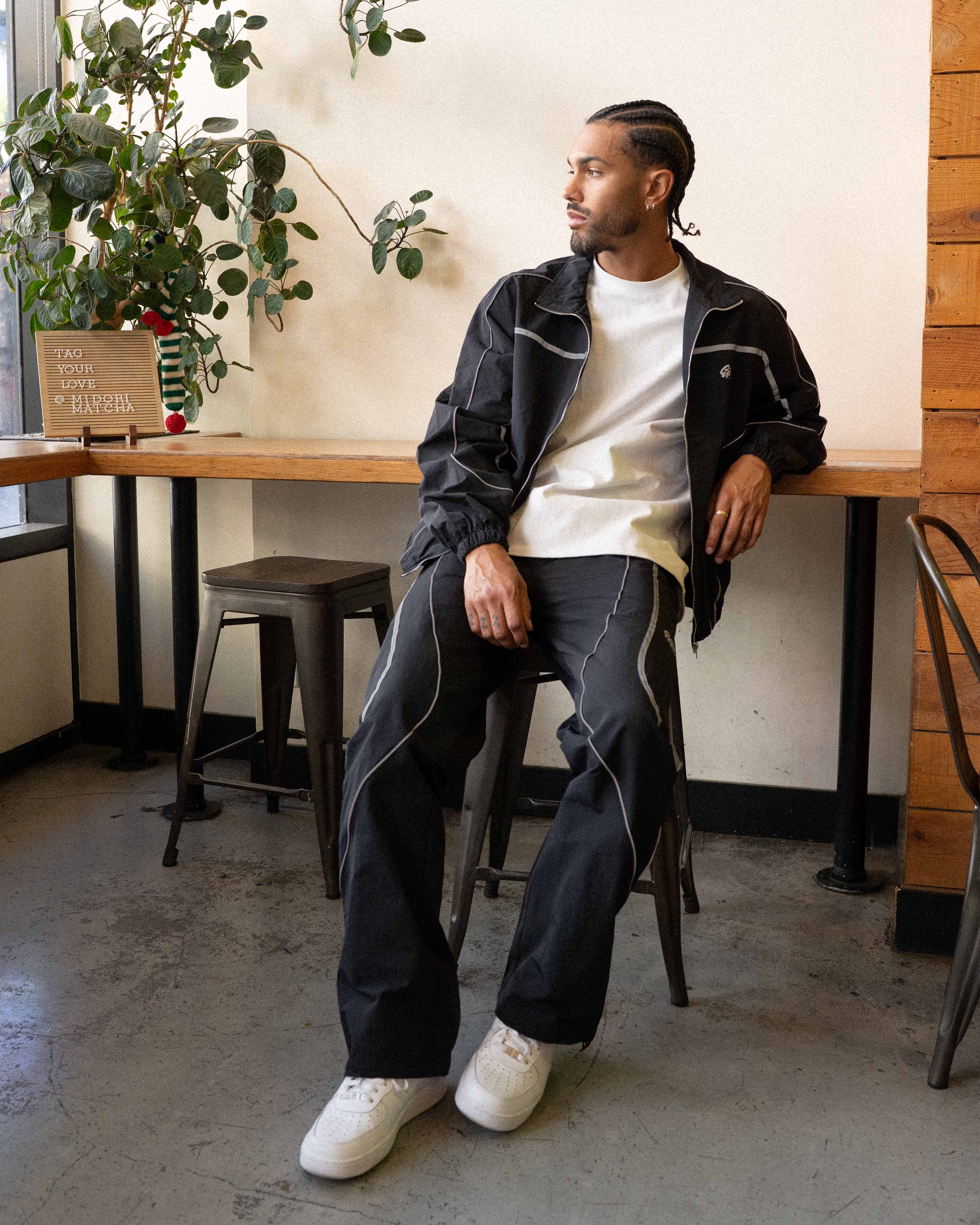 EPTM Rail Jacket - Black