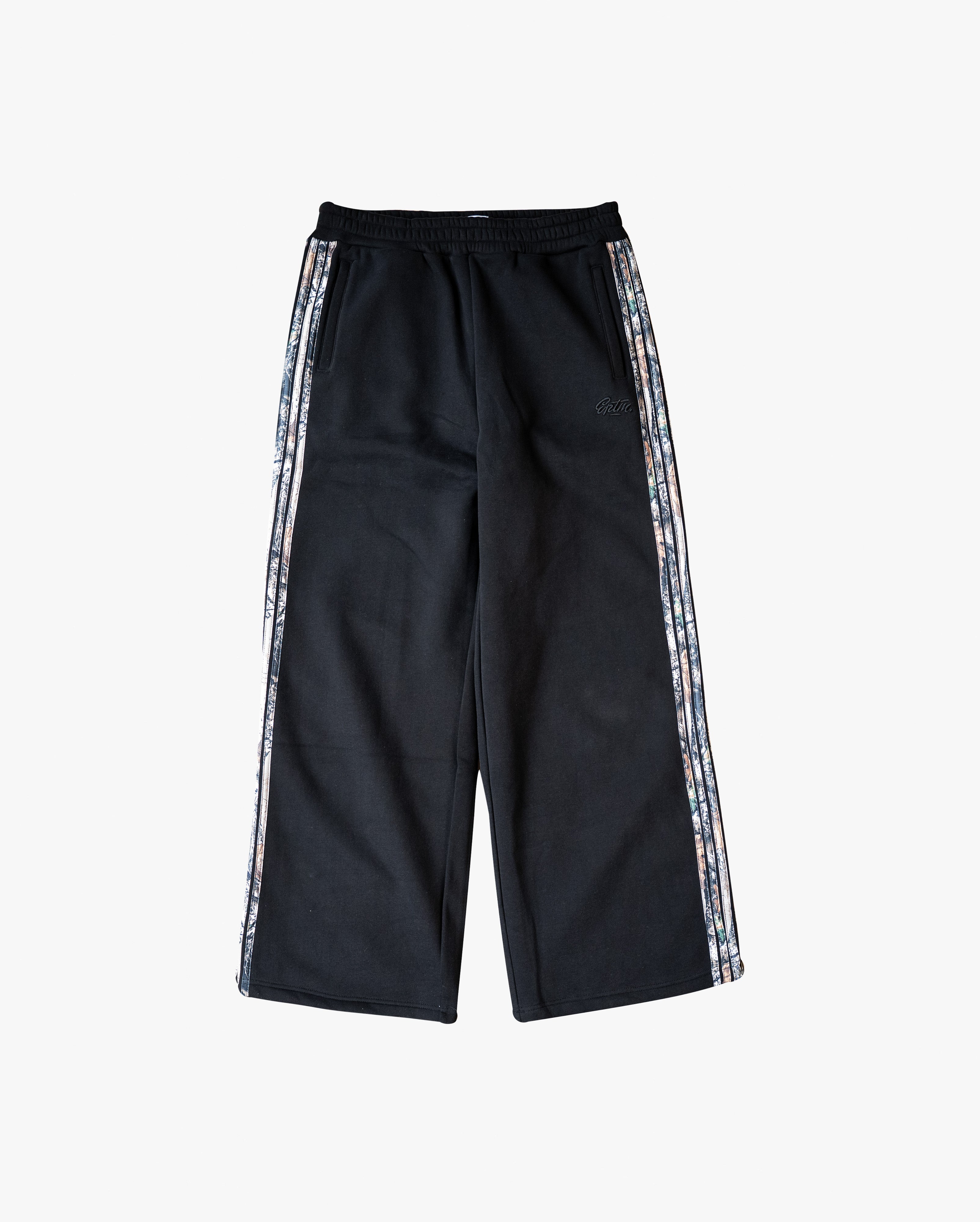 Real Camo Striped Baggy Pants - Black