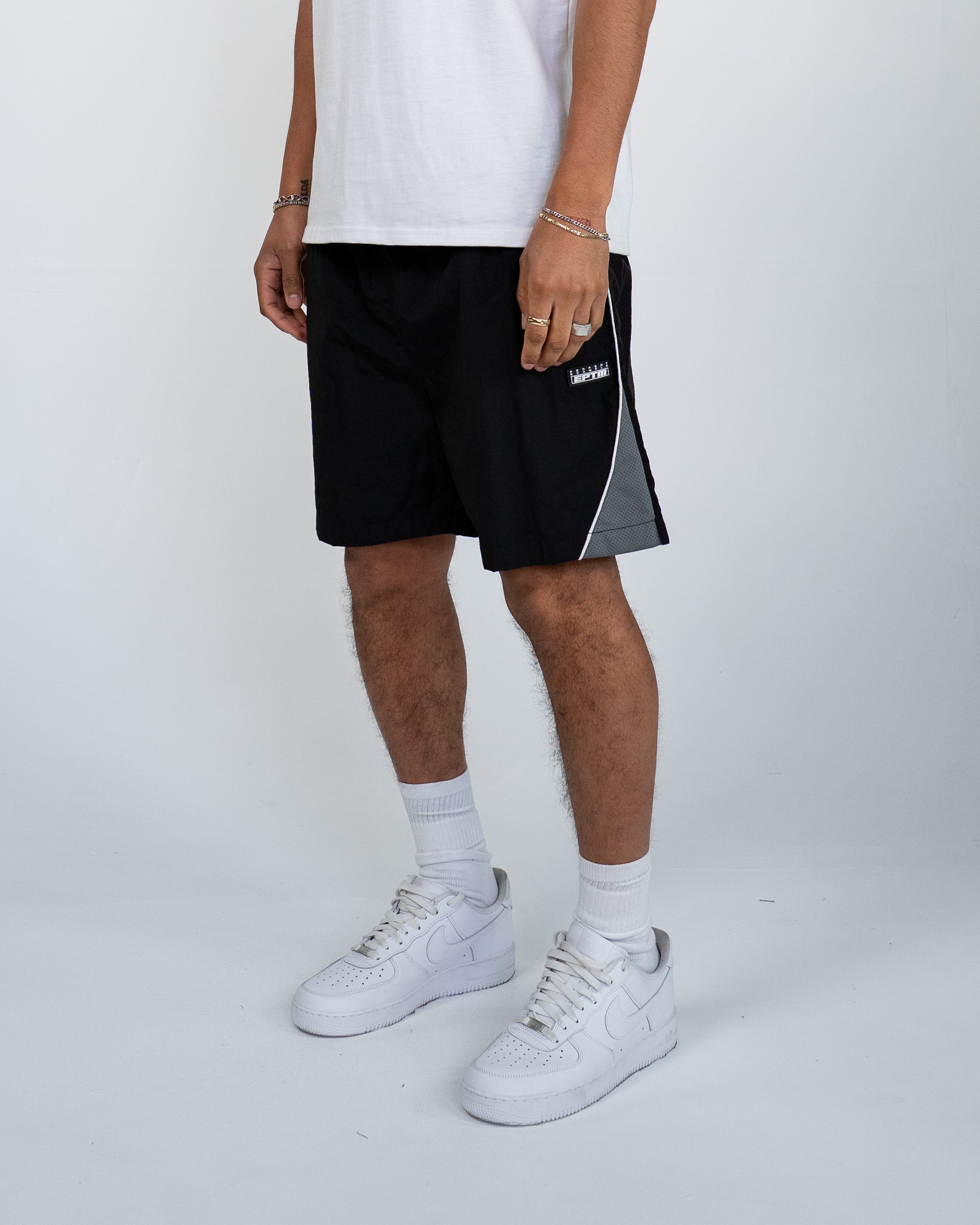 EPTM DERBY SHORTS - BLACK