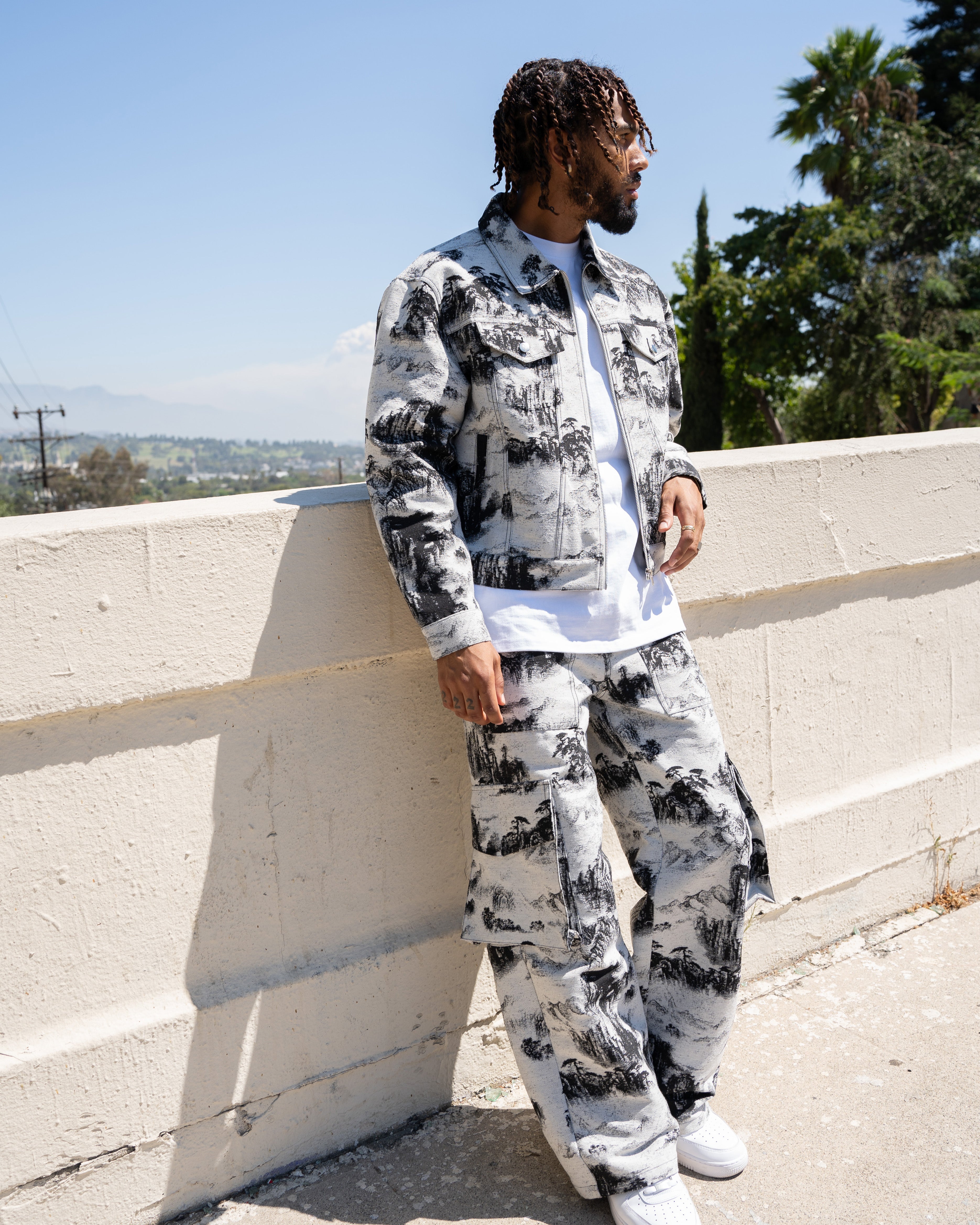 EPTM Tapestry Cargo Pants - Black