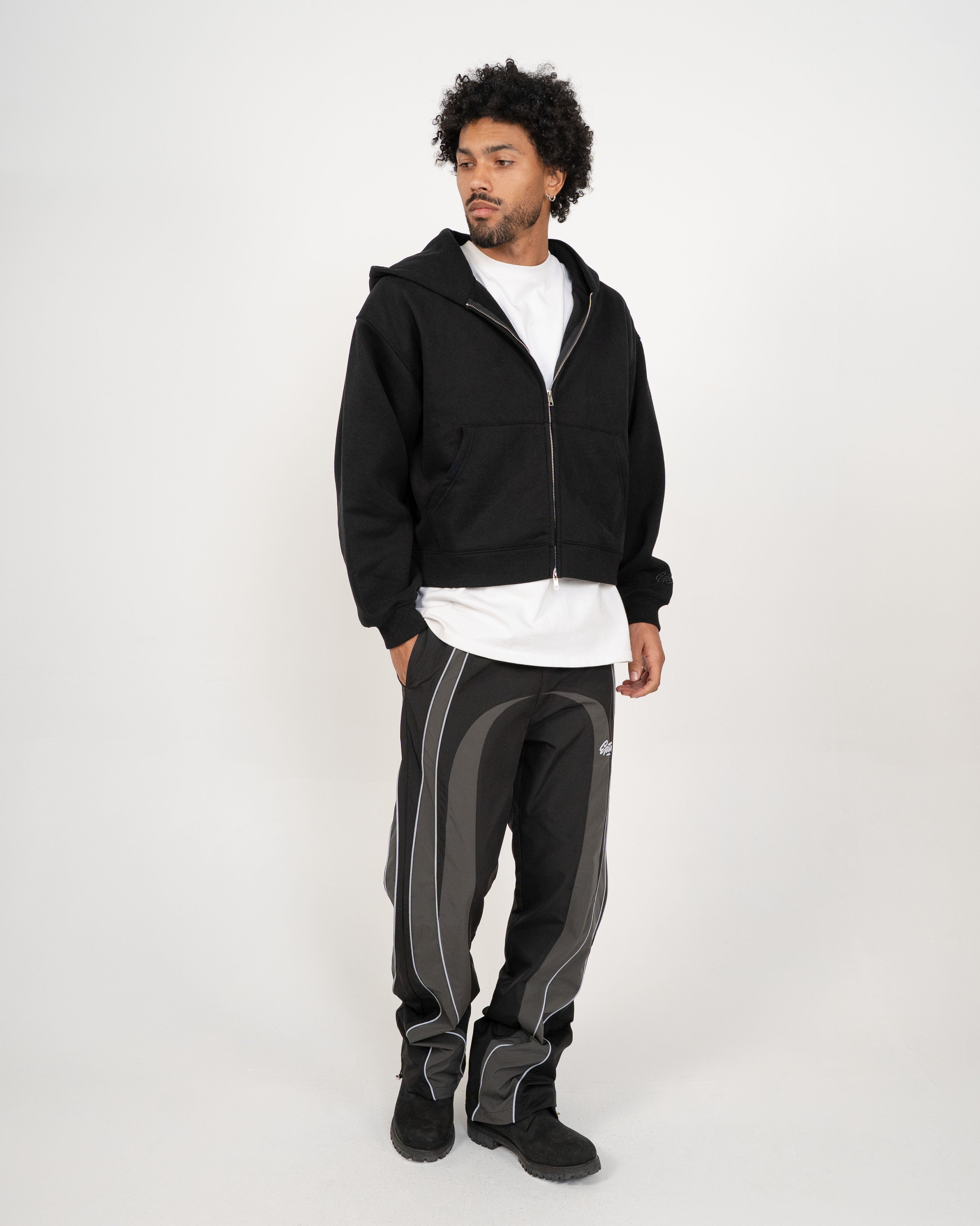 EPTM Uo Pants - Black