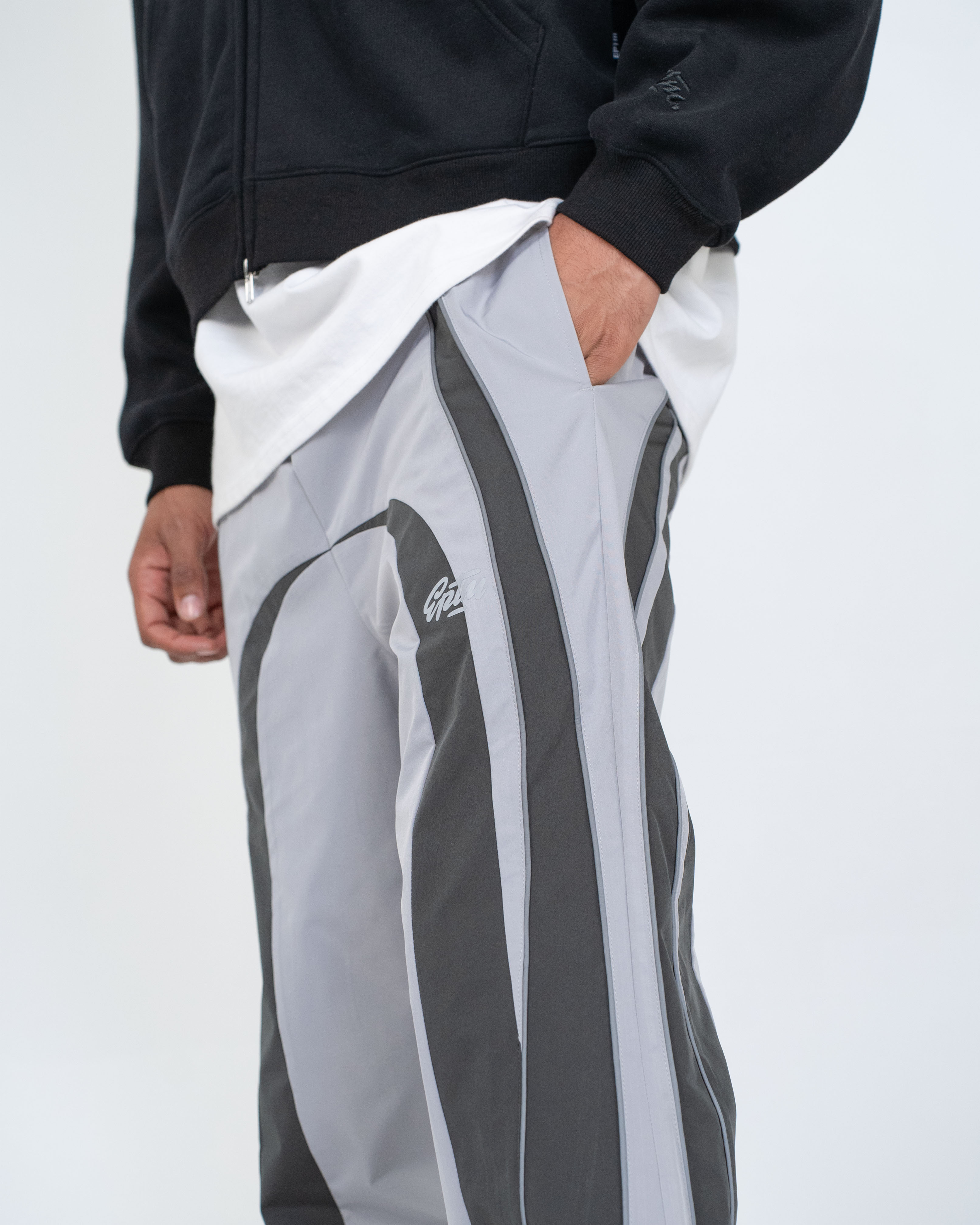 EPTM Uo Pants - Grey