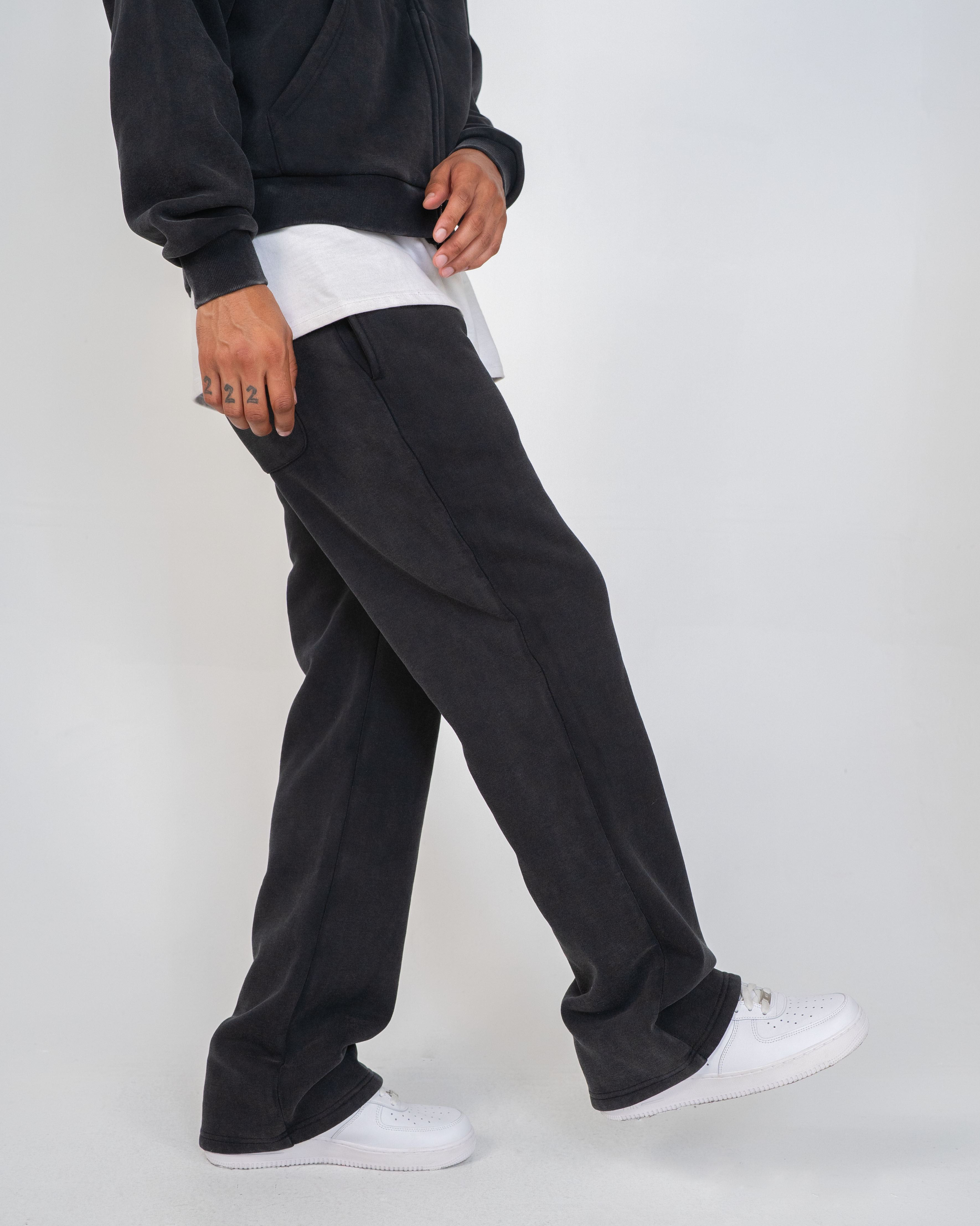 EPTM Vintage Sweatpants - Black