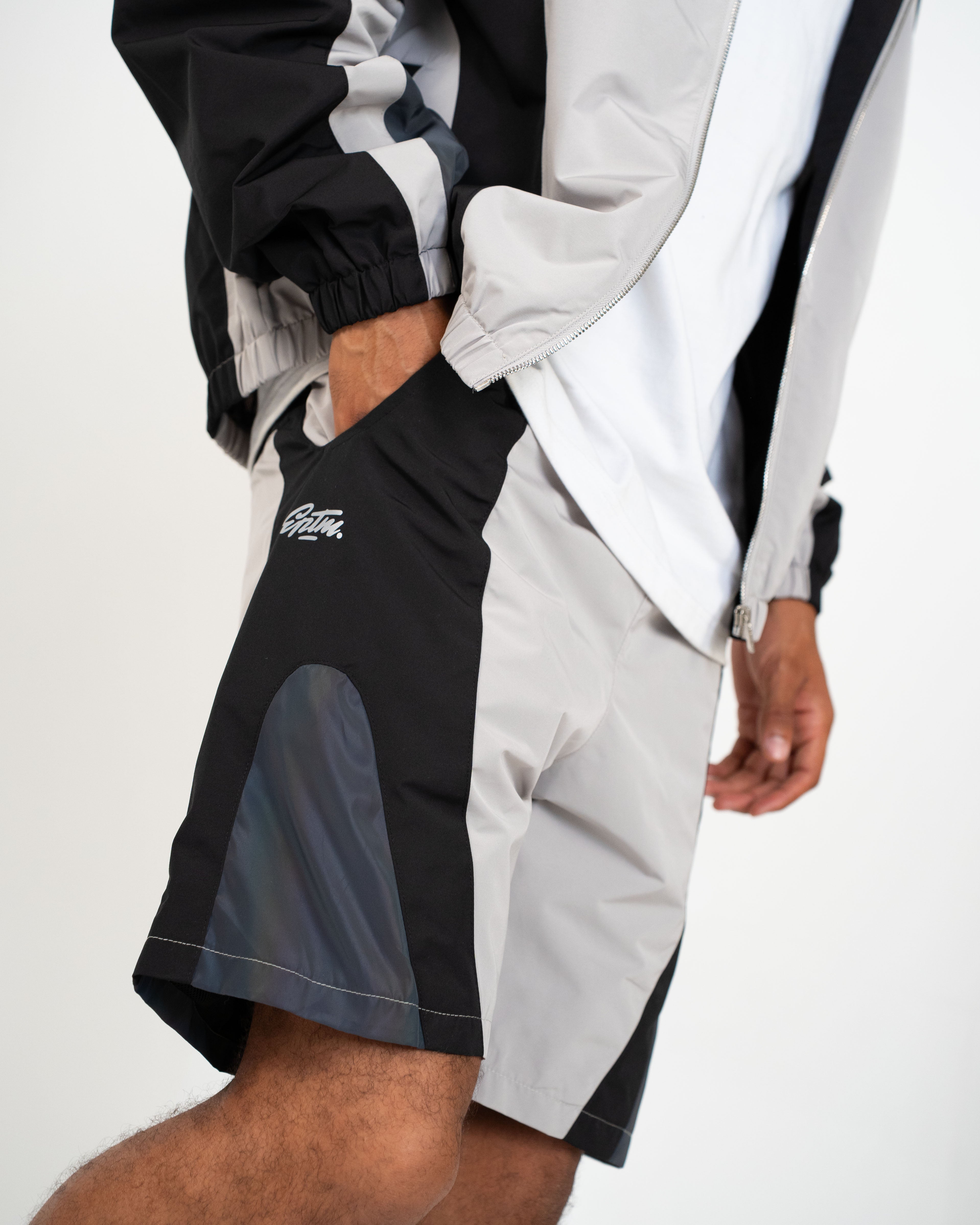 EPTM Warby Shorts - Black