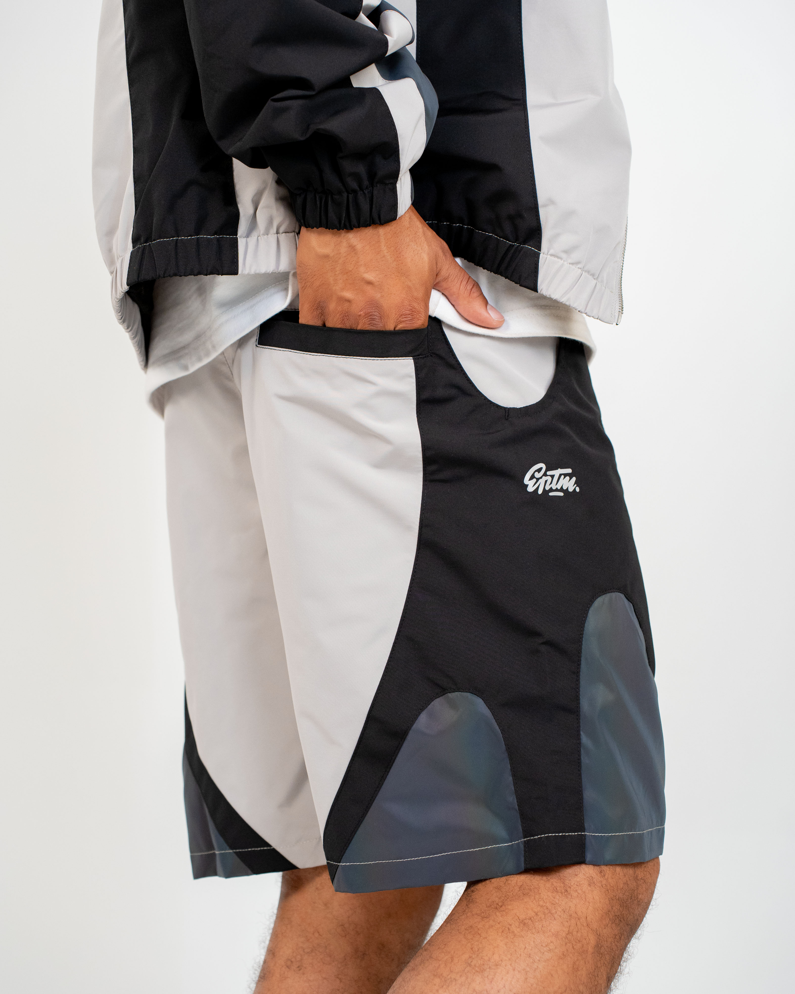EPTM Warby Shorts - Black