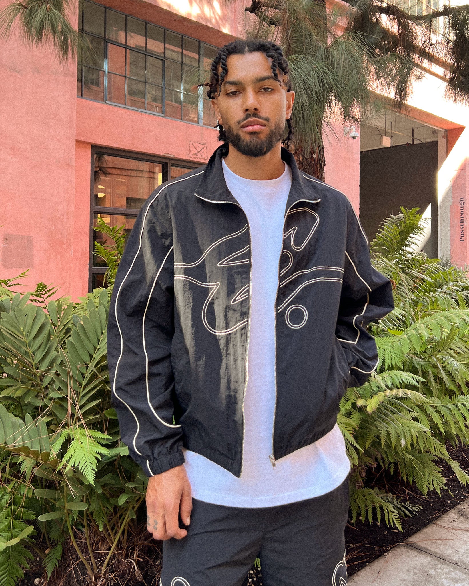 EPTM Yogo Jacket - Black