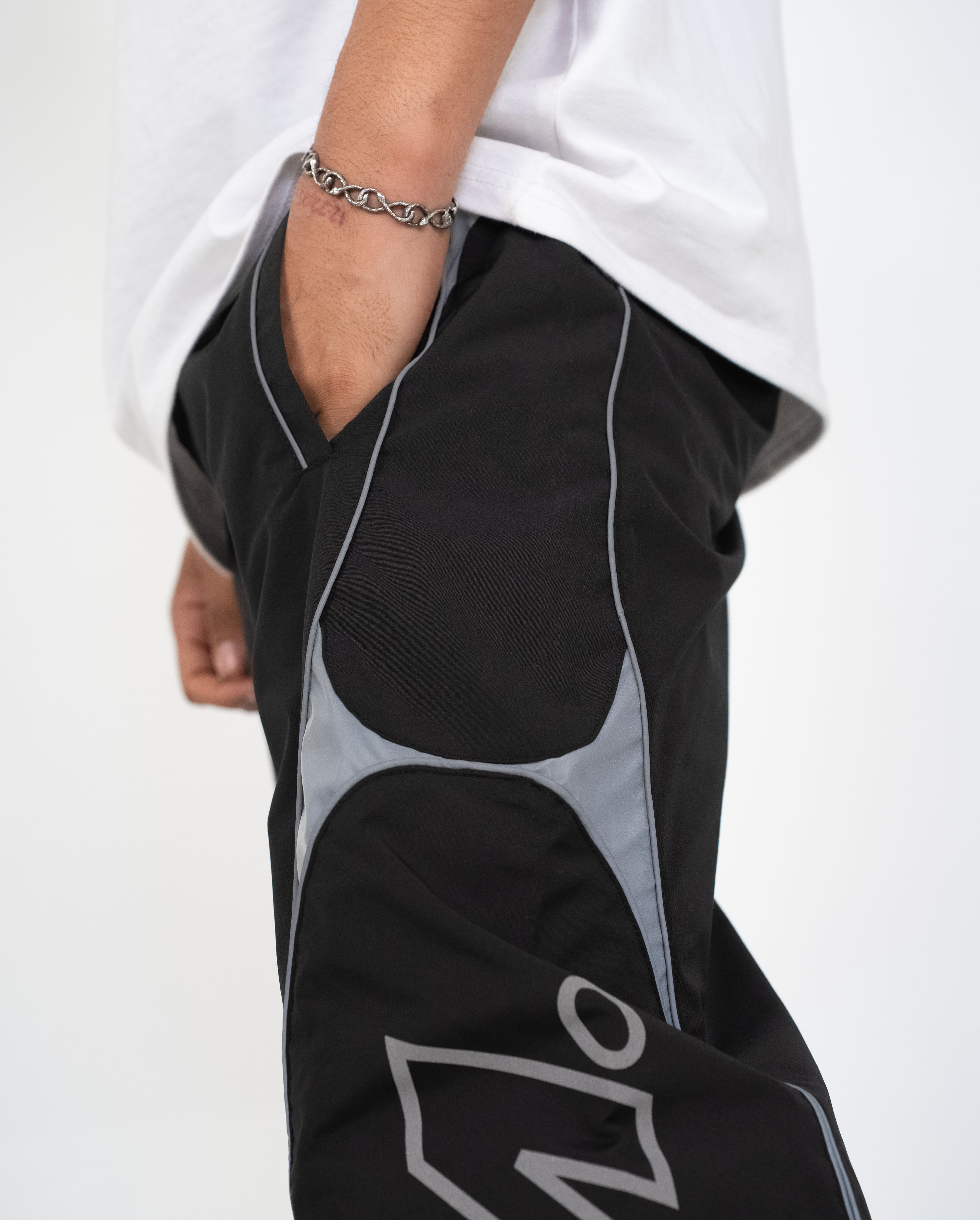 EPTM Zommo Pants - Black