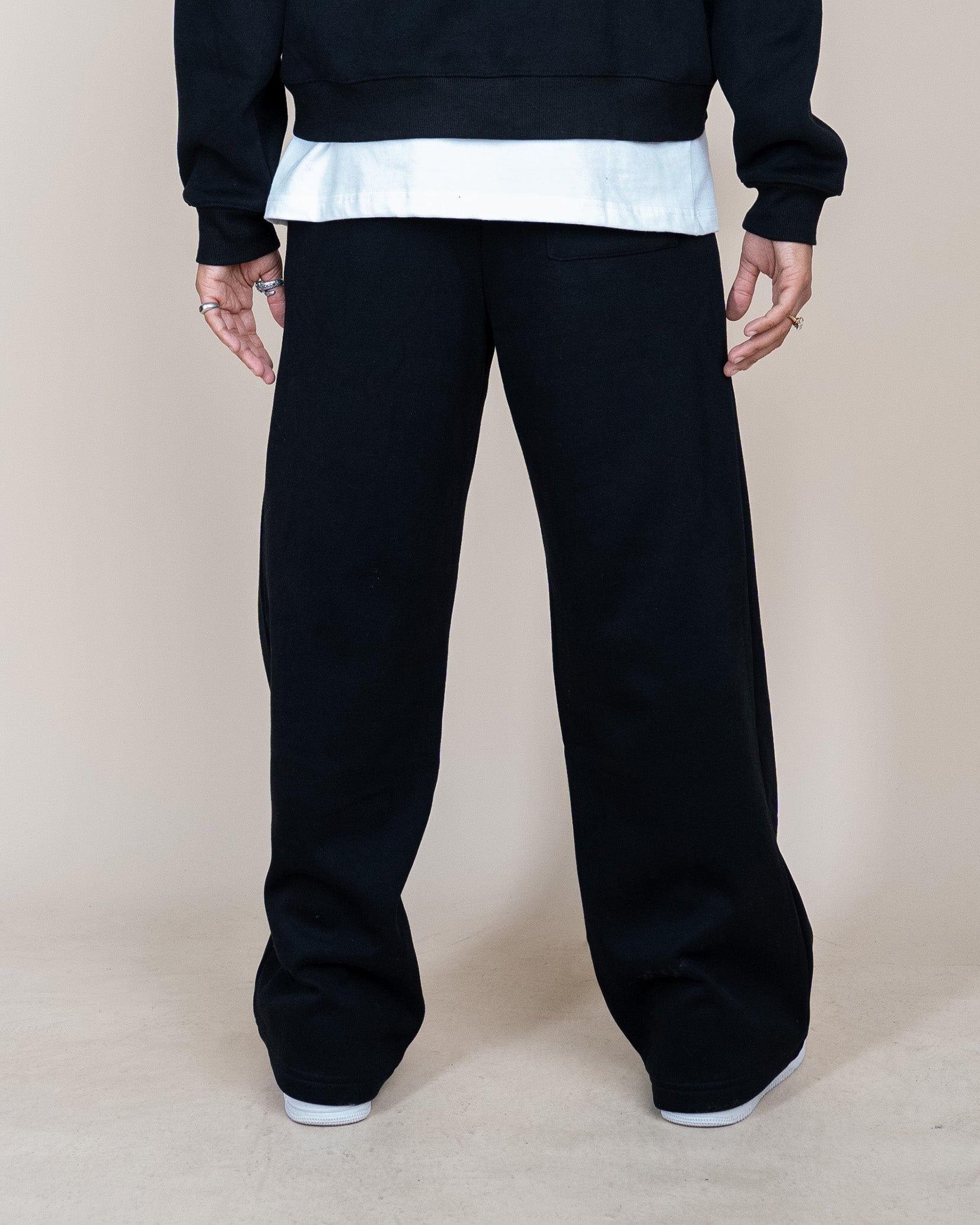 EPTM Perfect Baggy Fleece Pants - Black