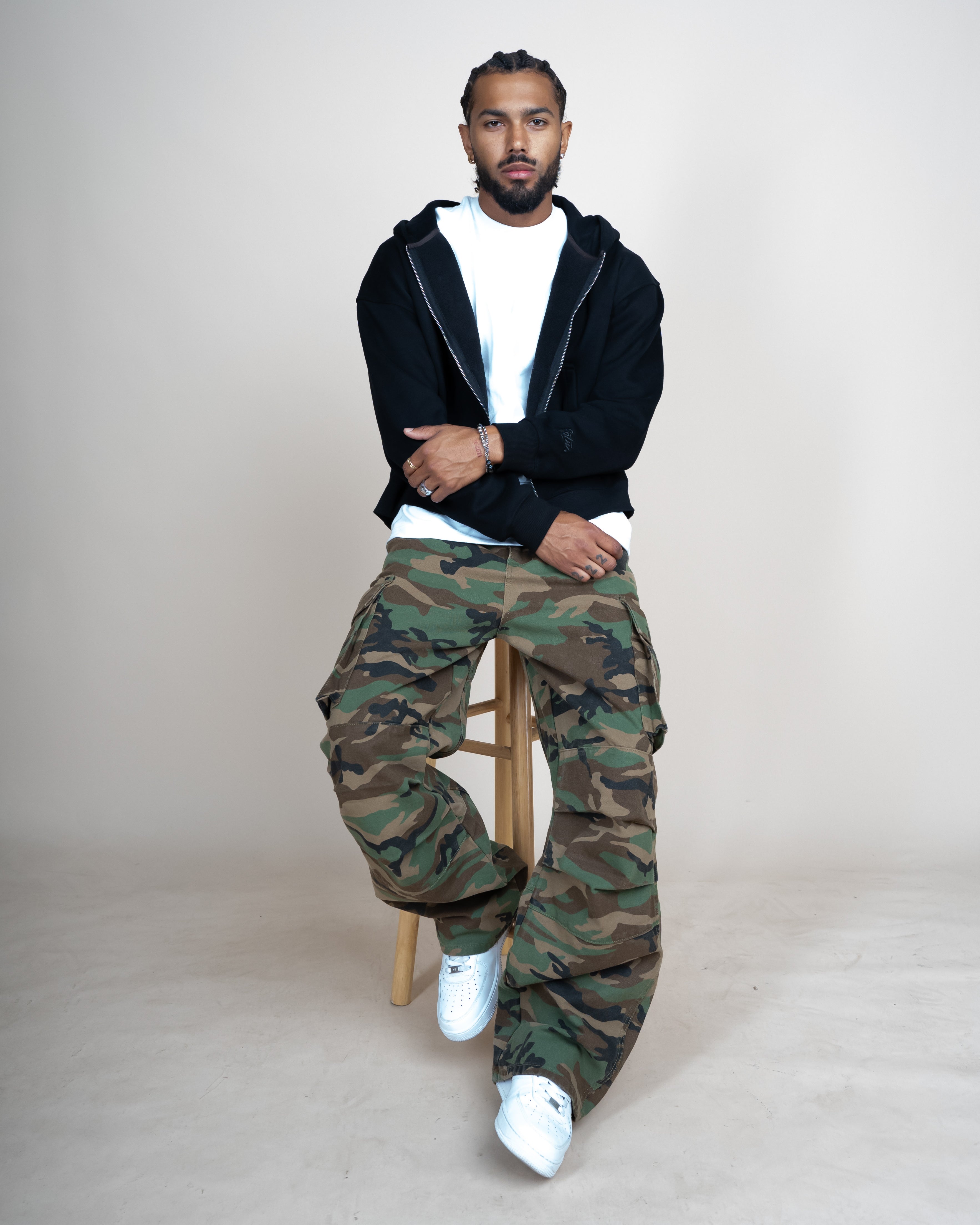 EPTM Perfect Zip Up Hoodie - Black