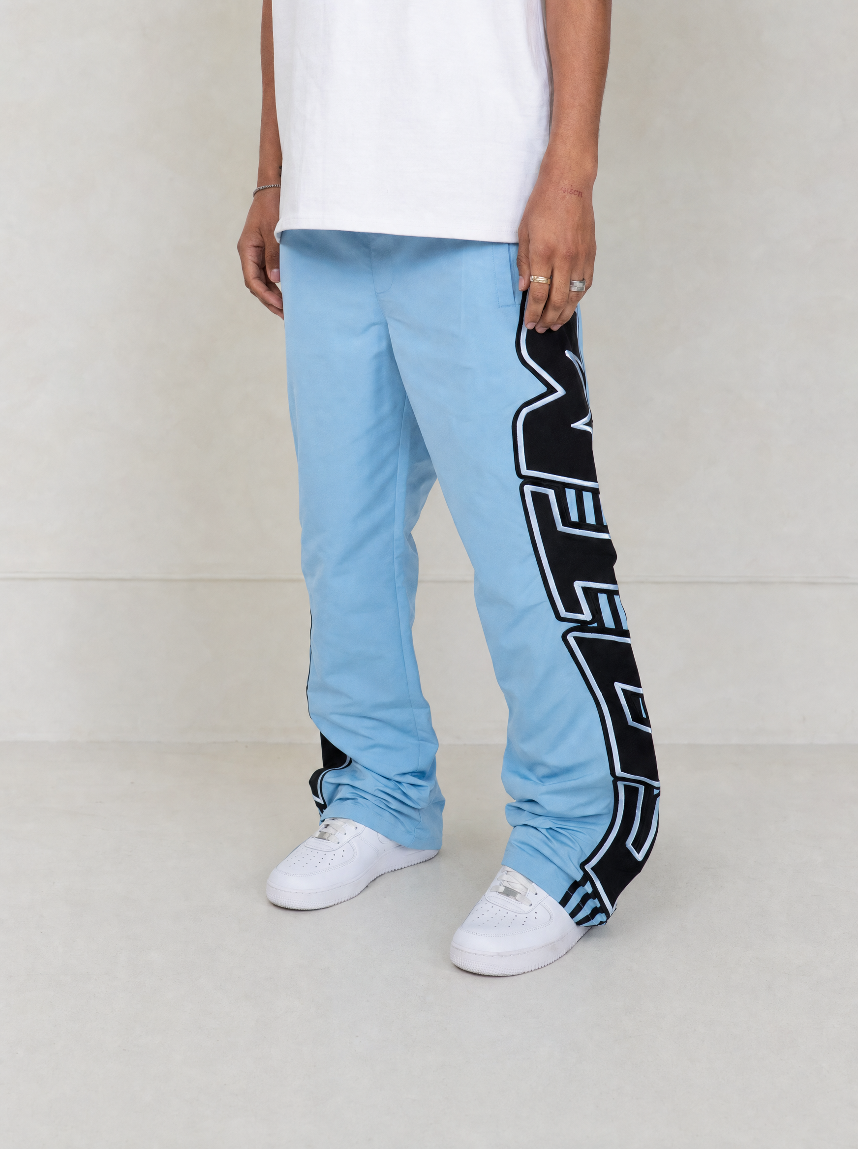 Vivid Pants