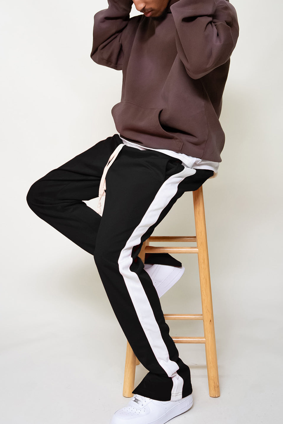 MEN'S TRACK PANTS