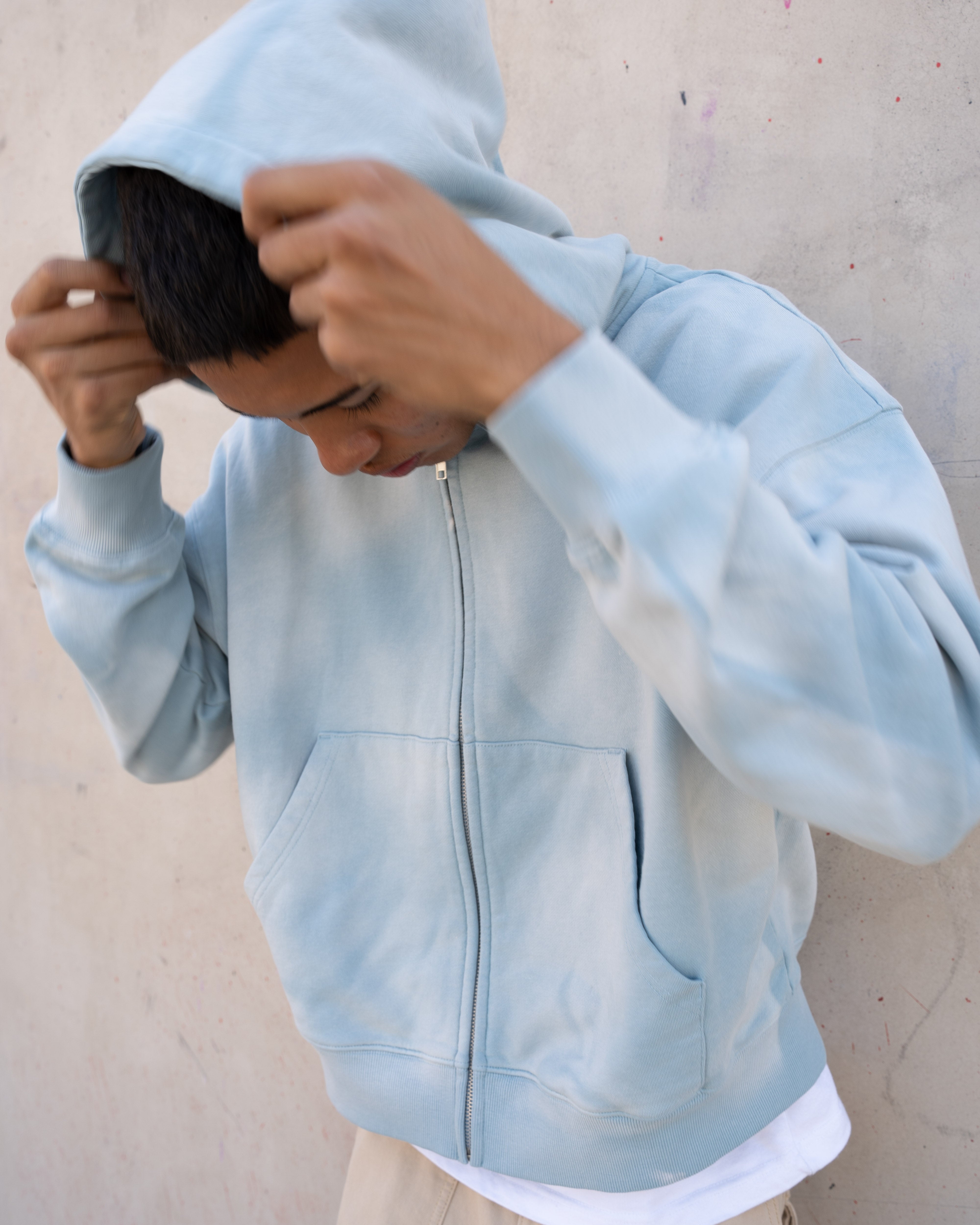 EPTM SUN FADED CROPPED ZIP UP HOODIE - SKY BLUE