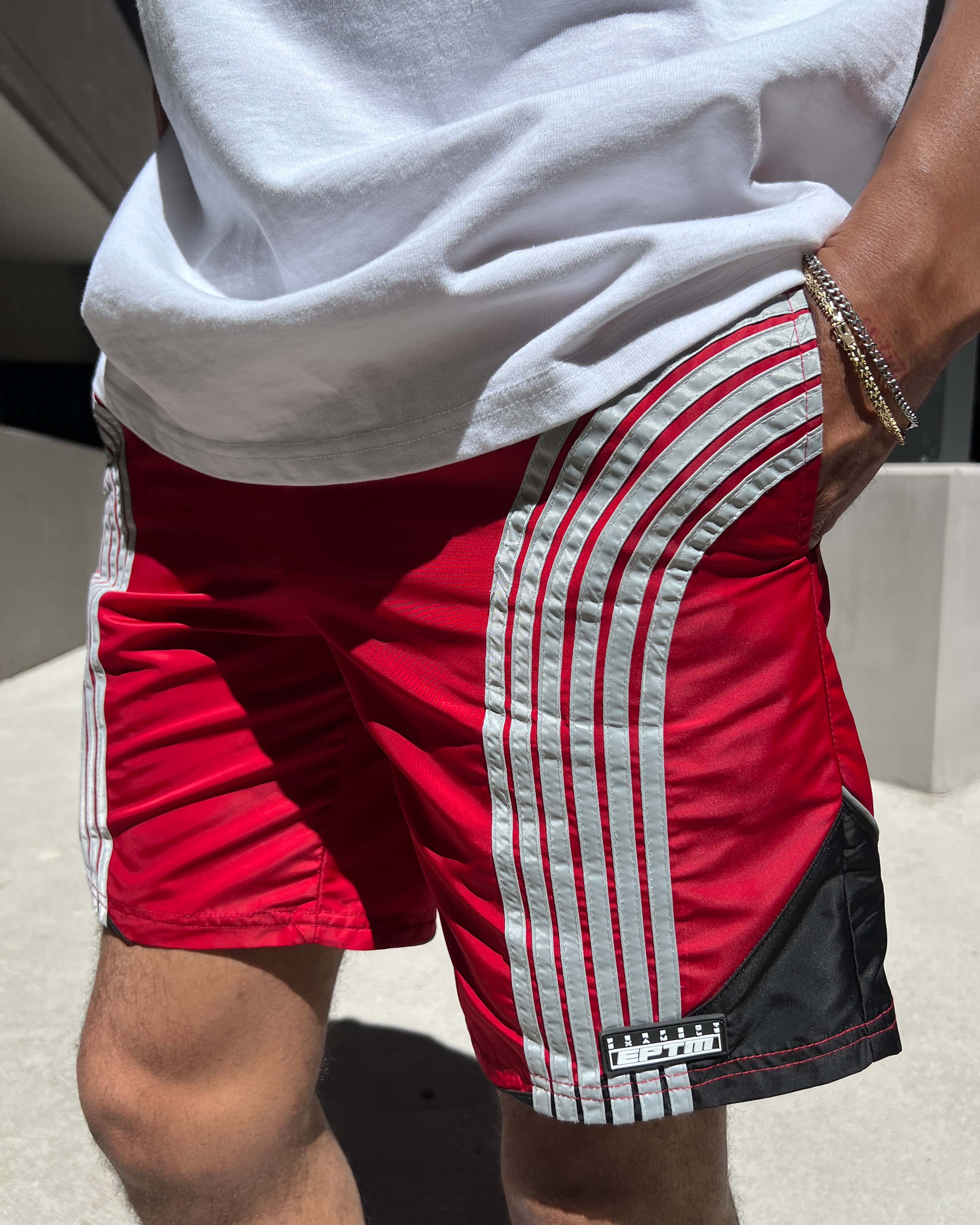 EPTM 3M CURVE SHORTS - RED