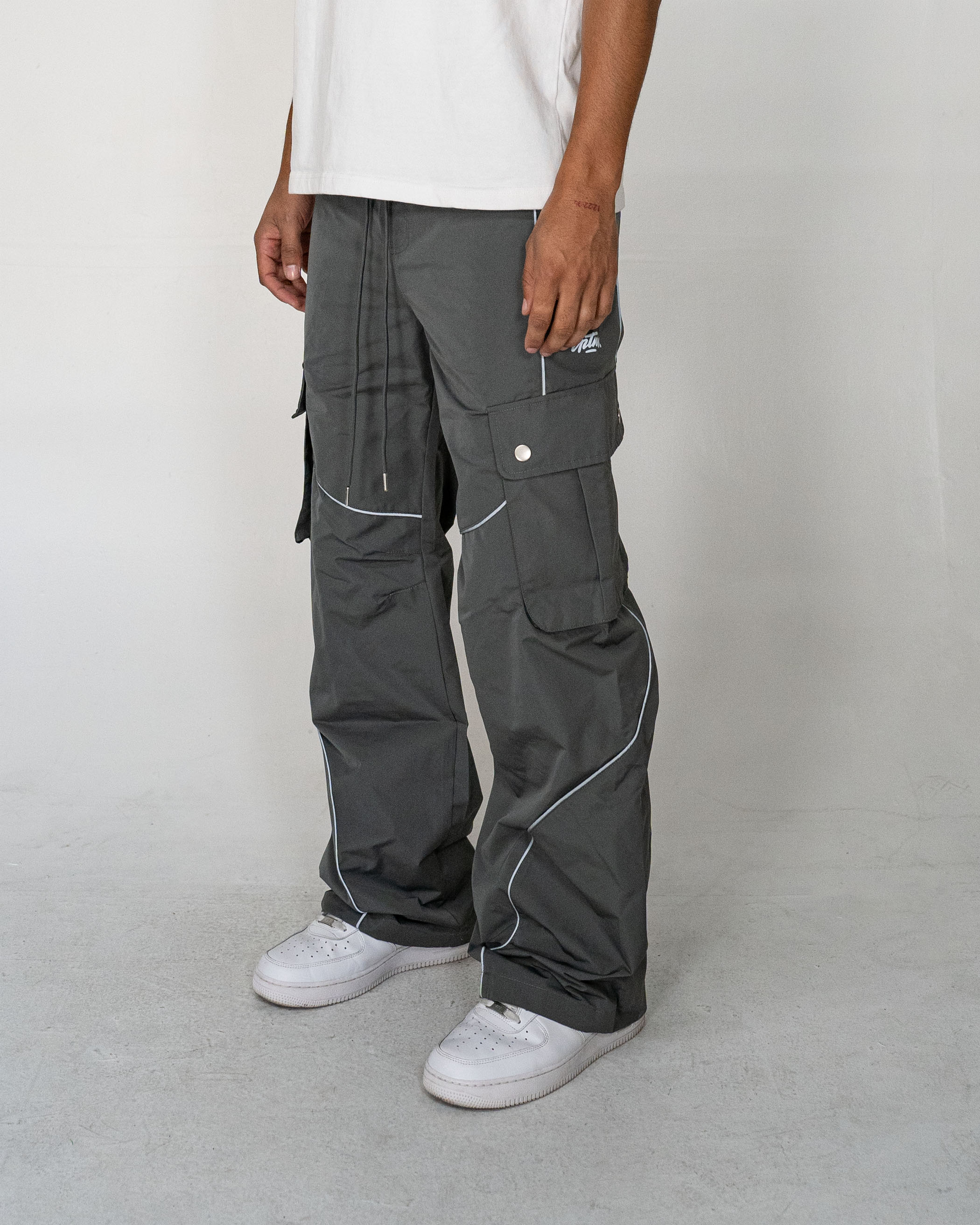 EPTM ALPHA CARGO PANTS - GREY