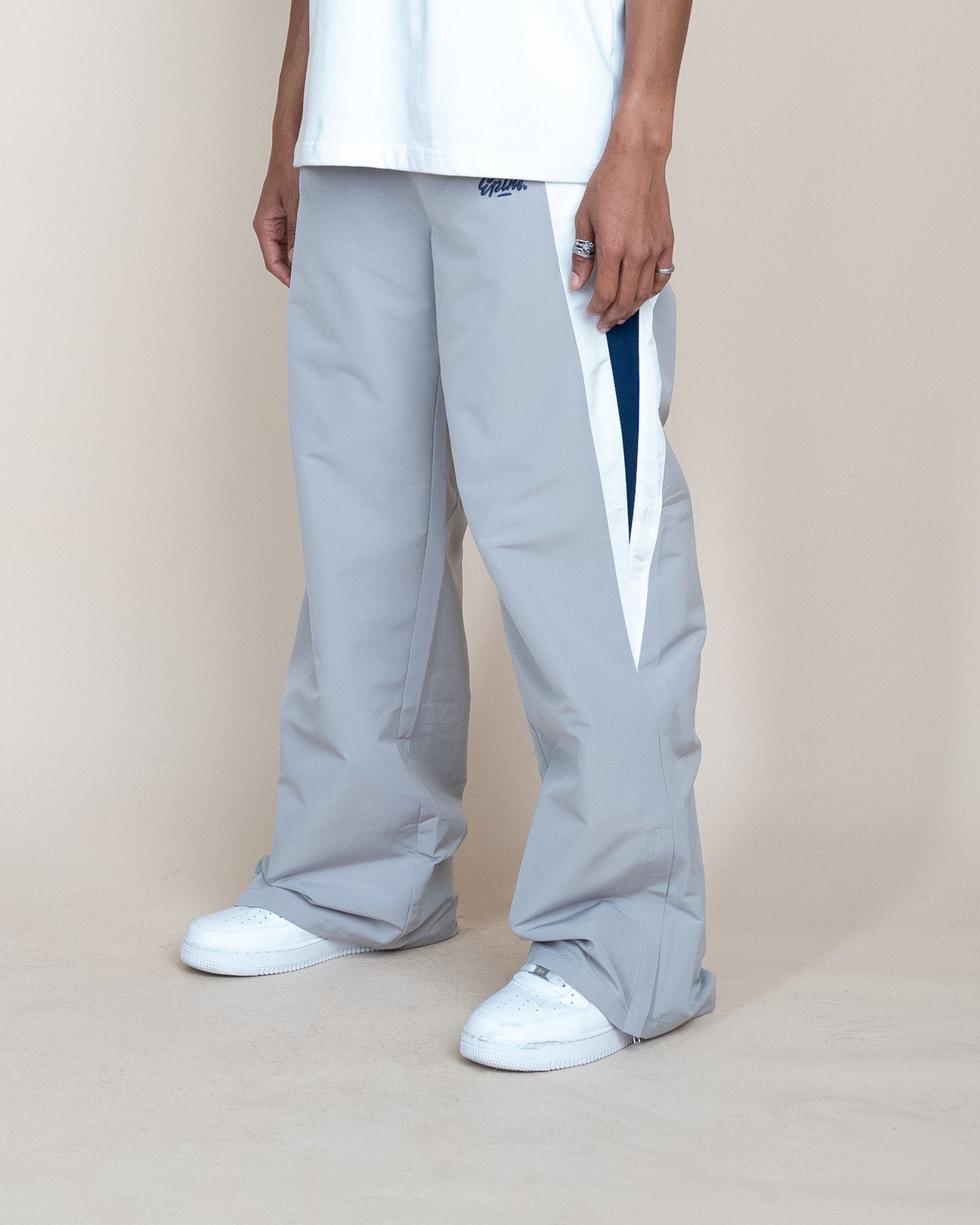 EPTM BIGGIE TRACK PANTS-GREY