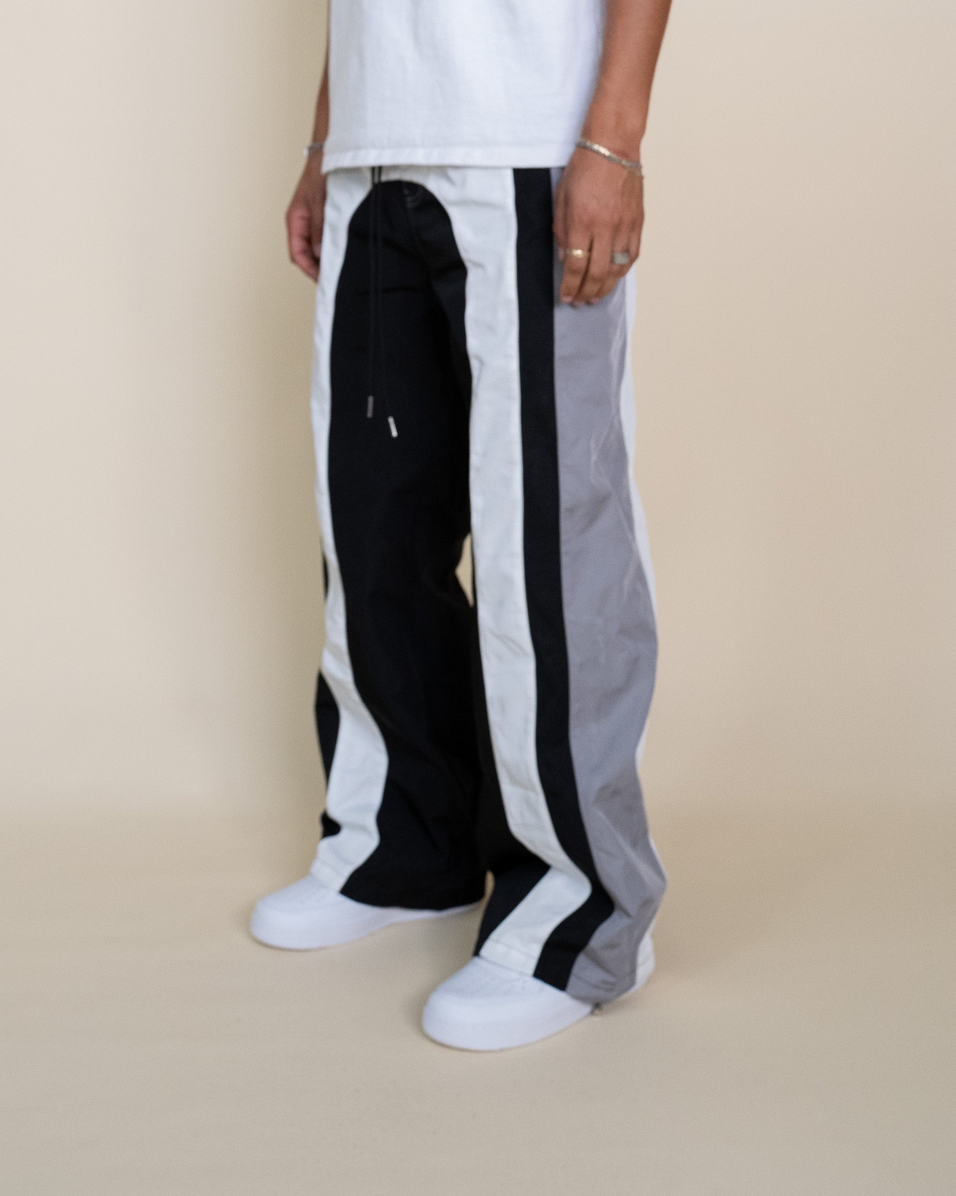 EPTM BLOCKIE TRACK PANTS - BLACK