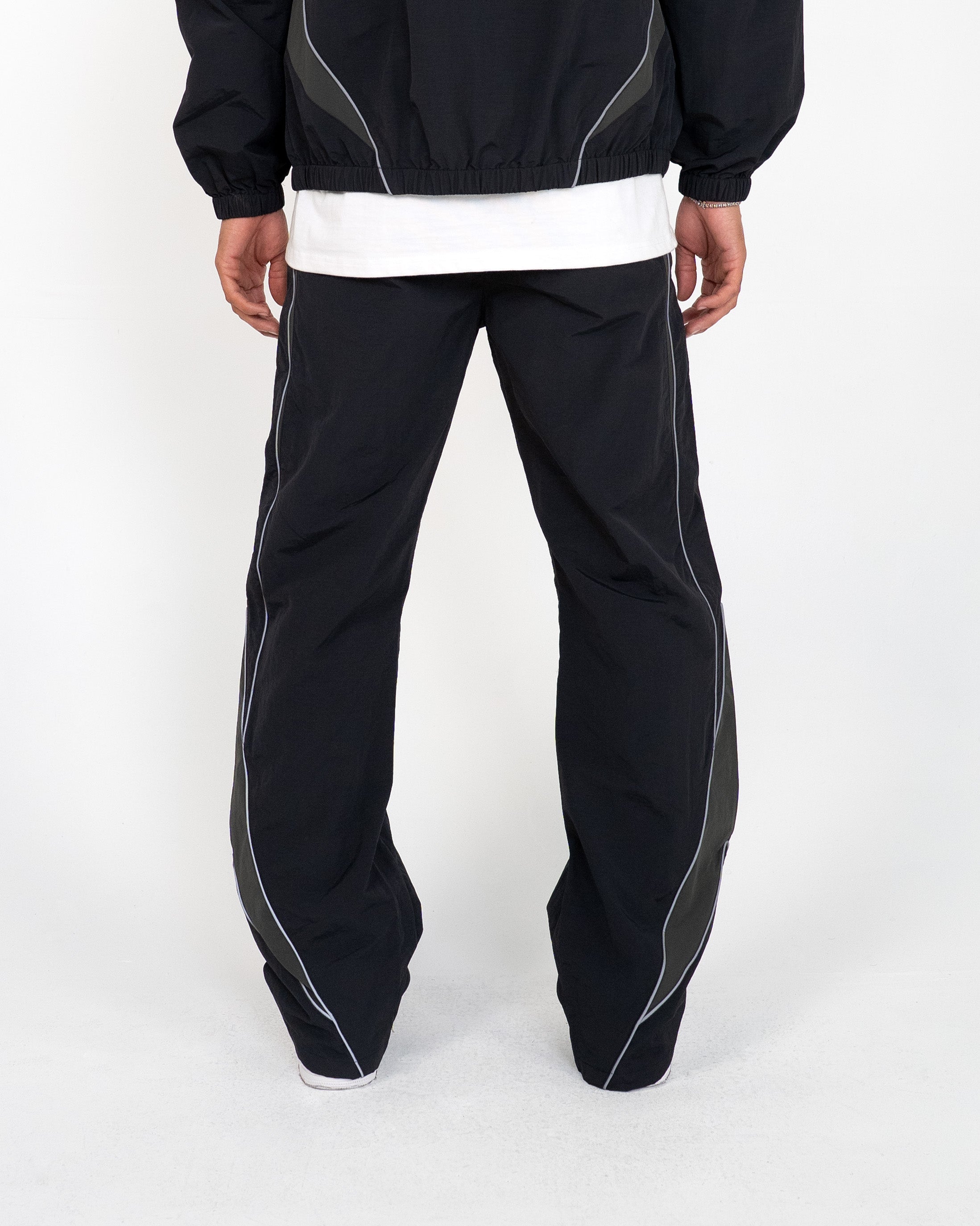 EPTM Brumo Pants - Black