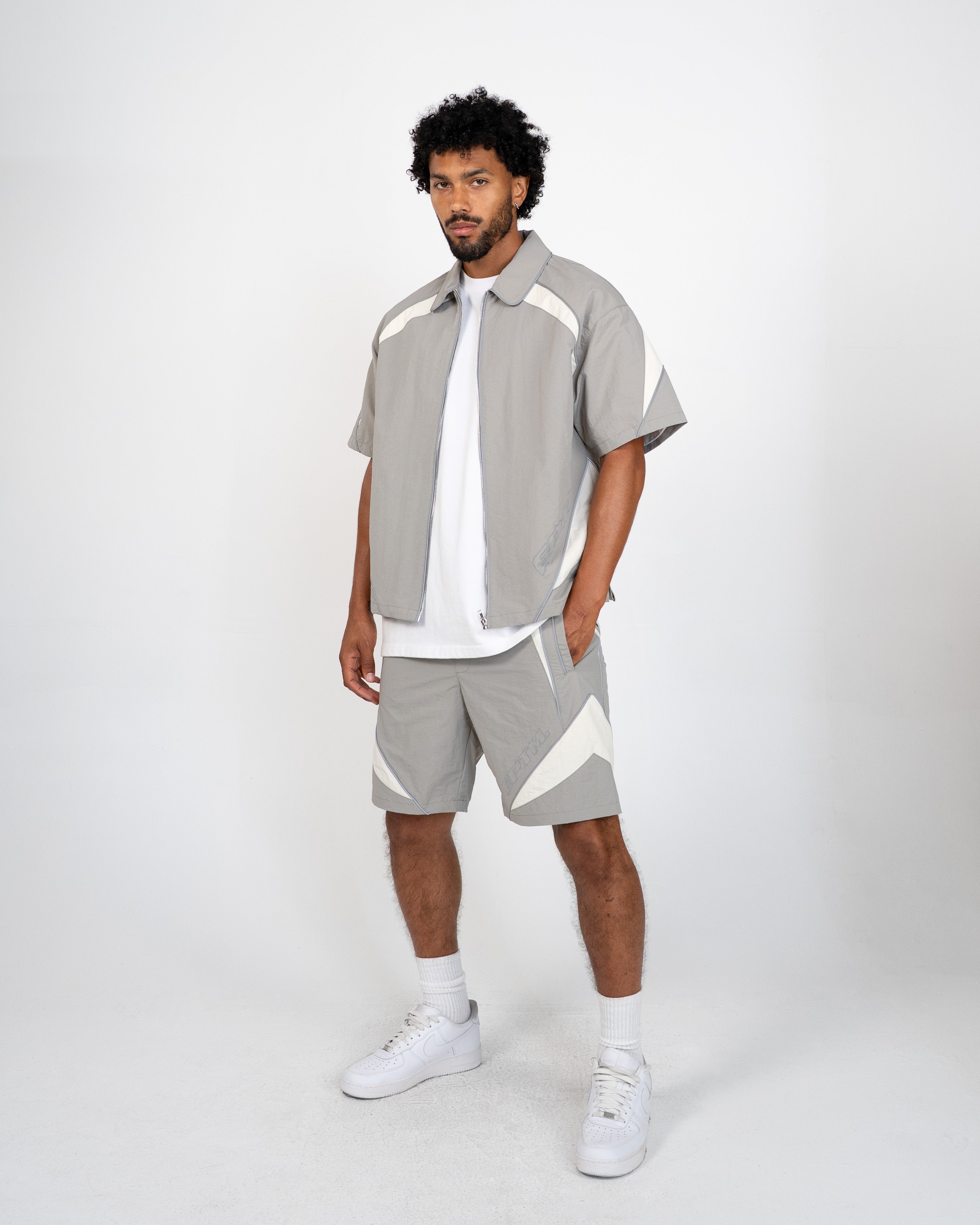EPTM Brumo Shorts - Silver