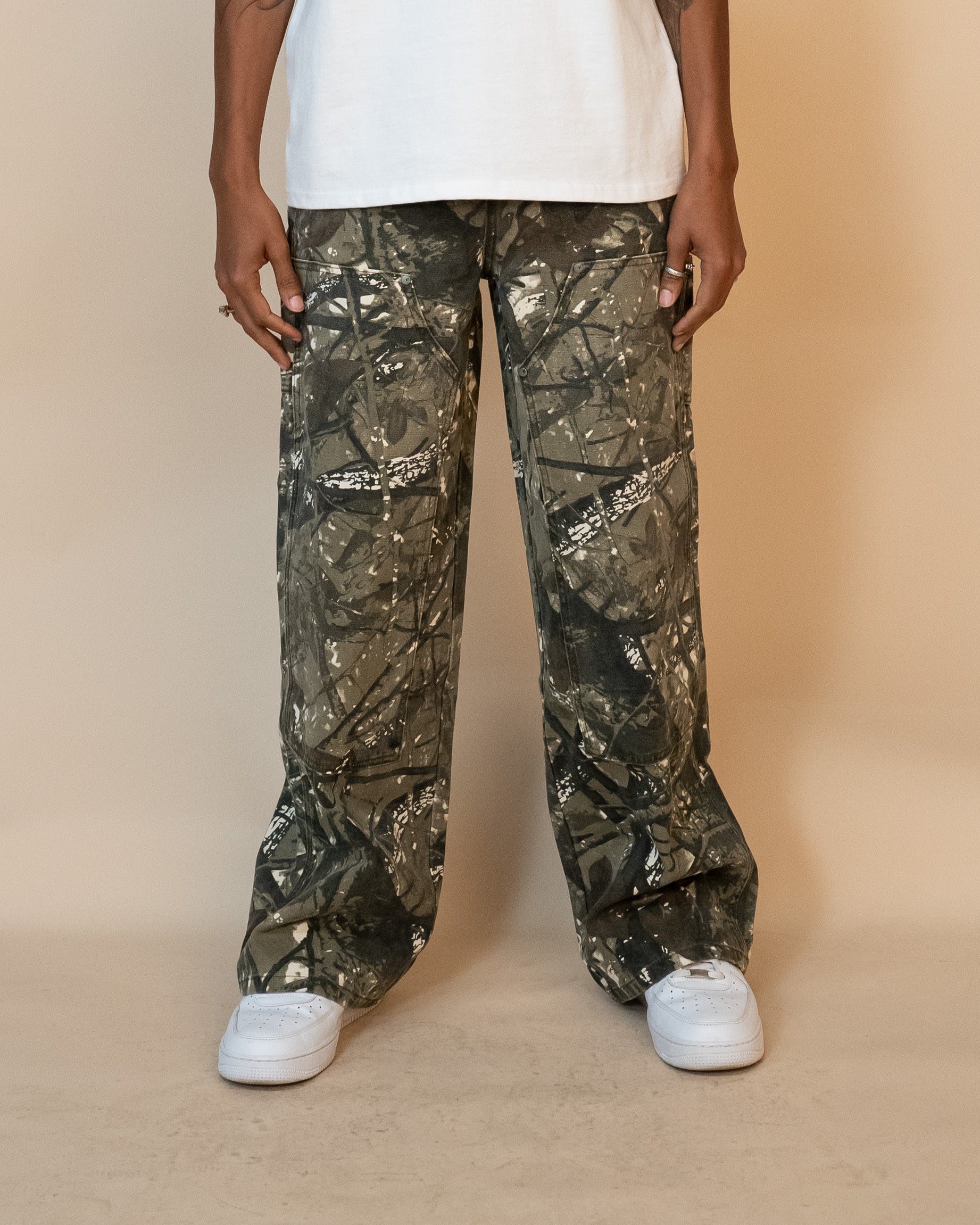 CAMO CARPENTER PANTS - HUNTER CAMO