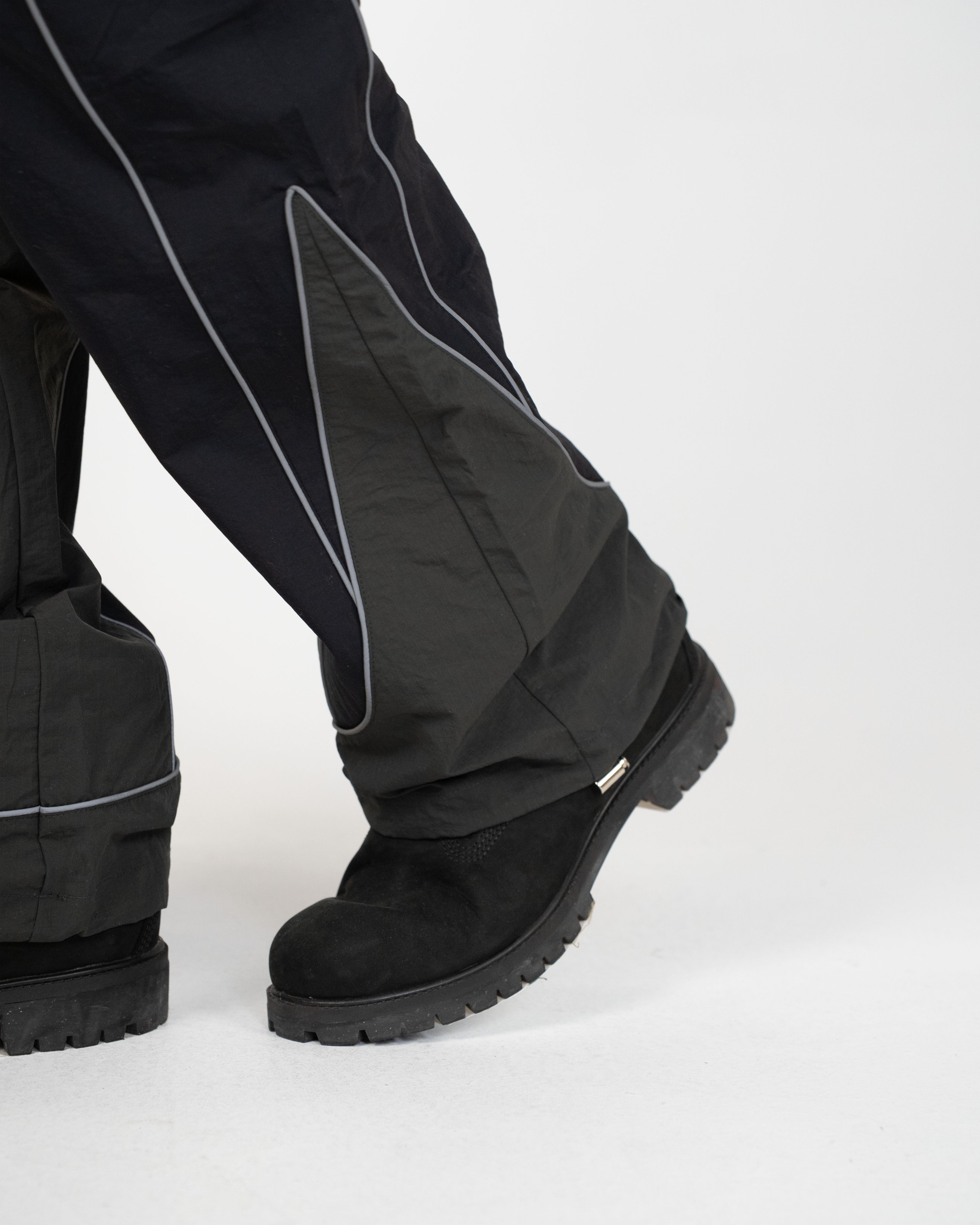 EPTM Clover Pants - Black