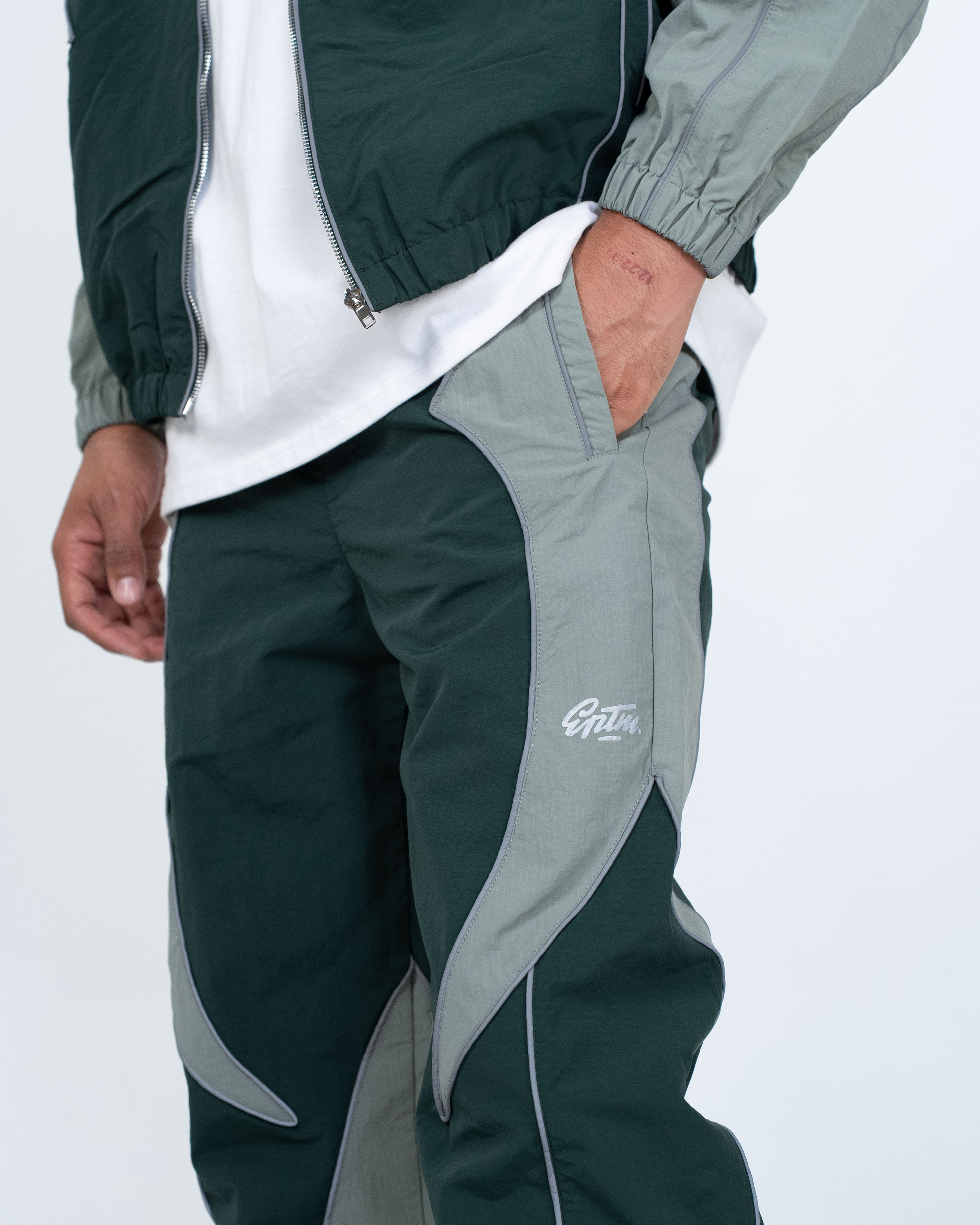 EPTM Clover Pants - Forest Green