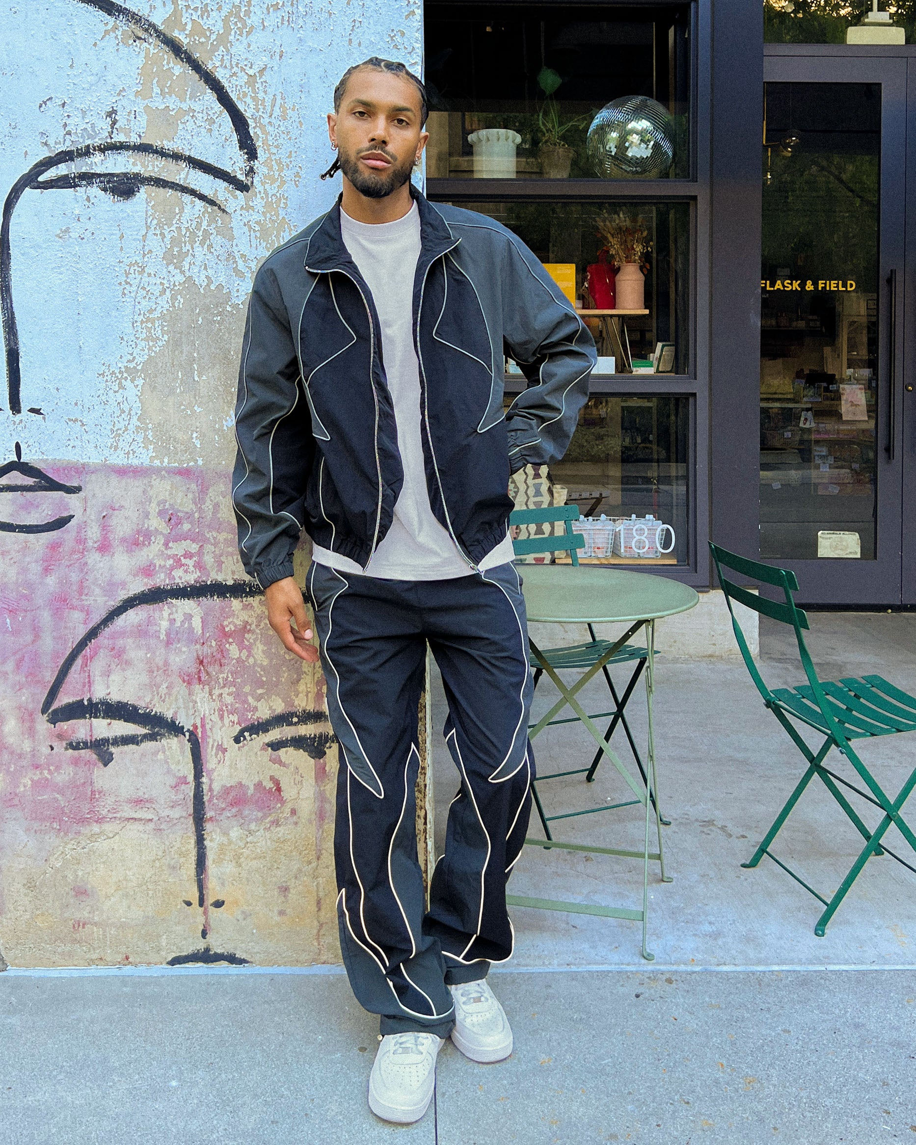 EPTM Clover Jacket - Black