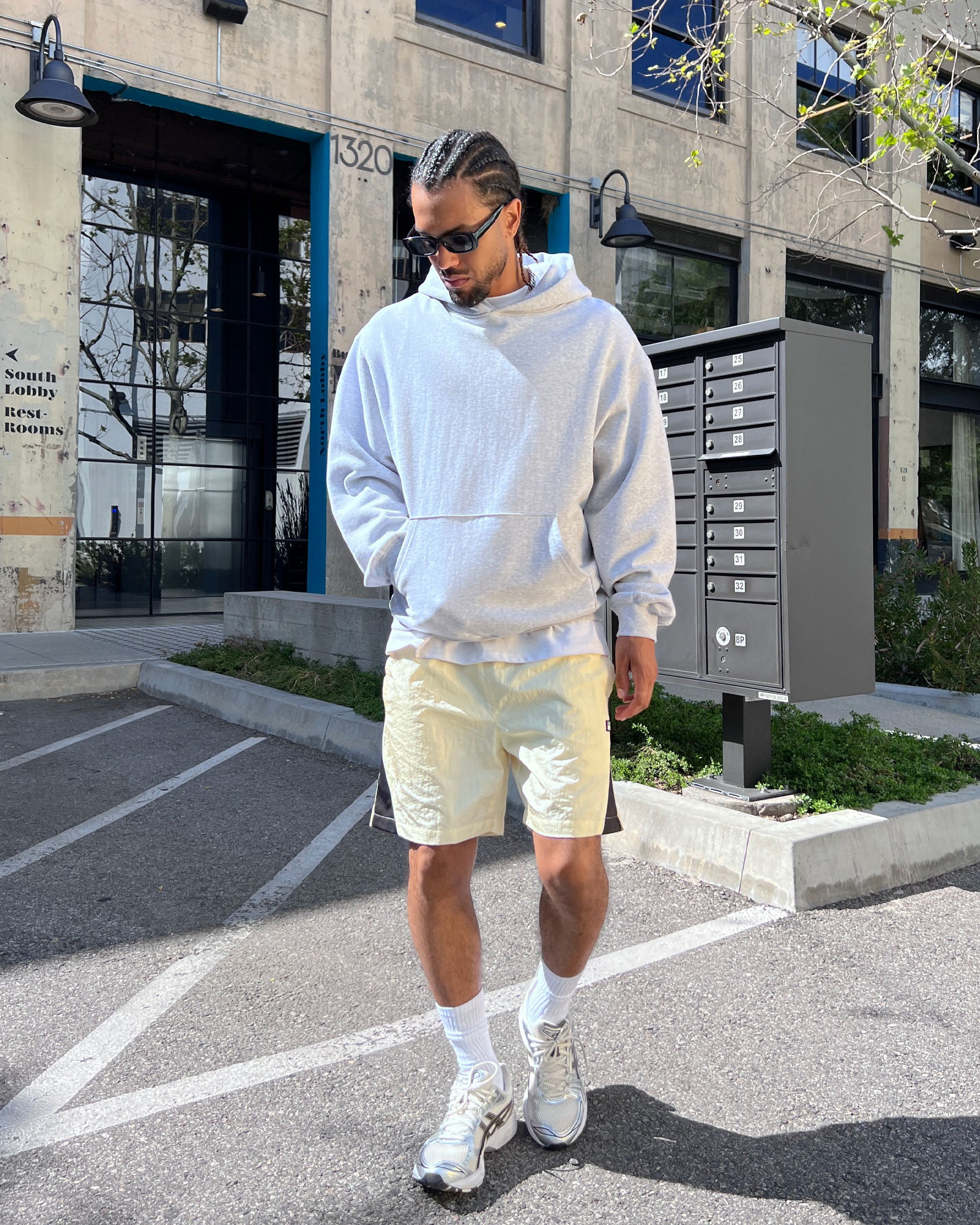 EPTM DERBY SHORTS - CREAM