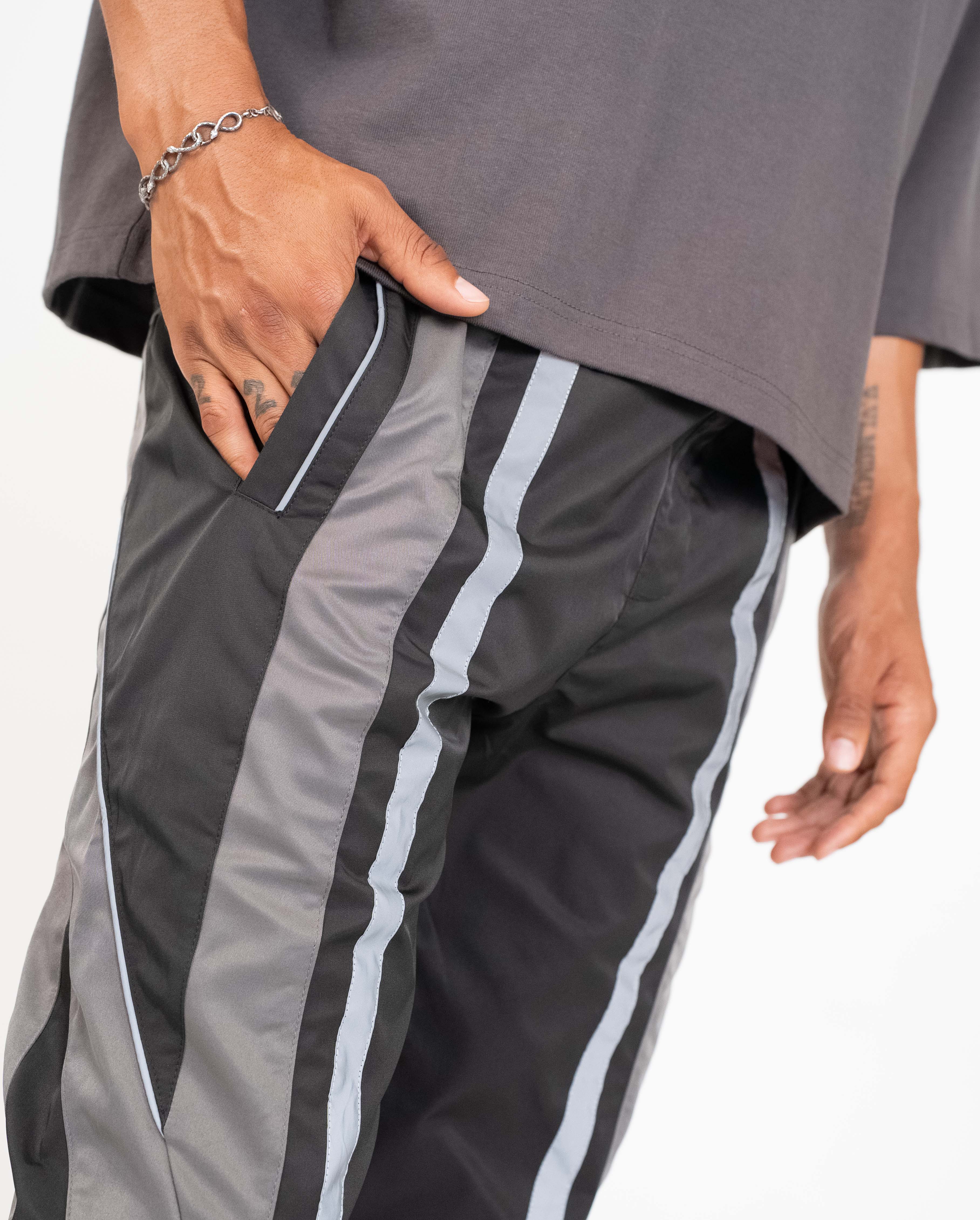 EPTM Derek Pants - Black