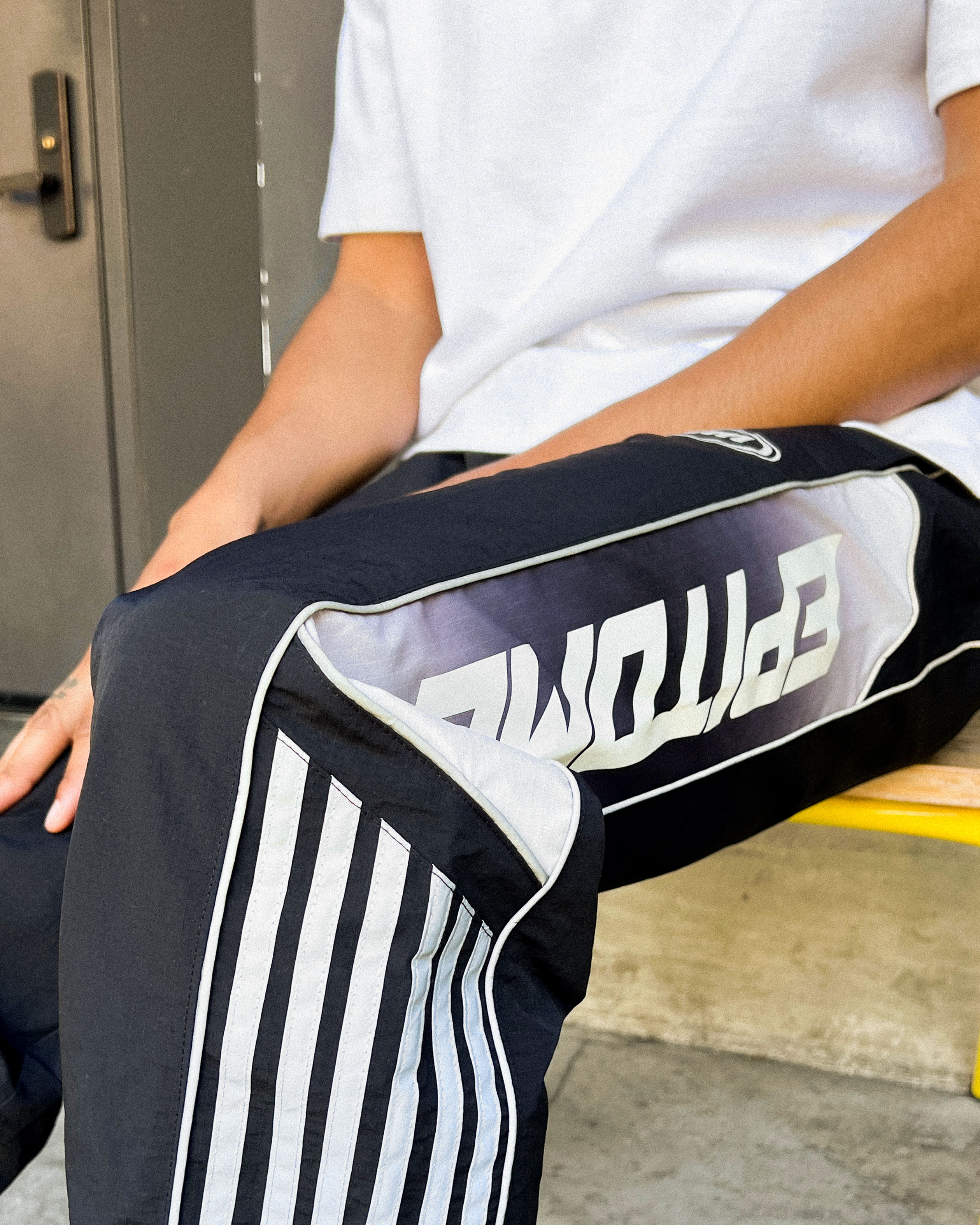 EPTM Eclipse Pants - Black