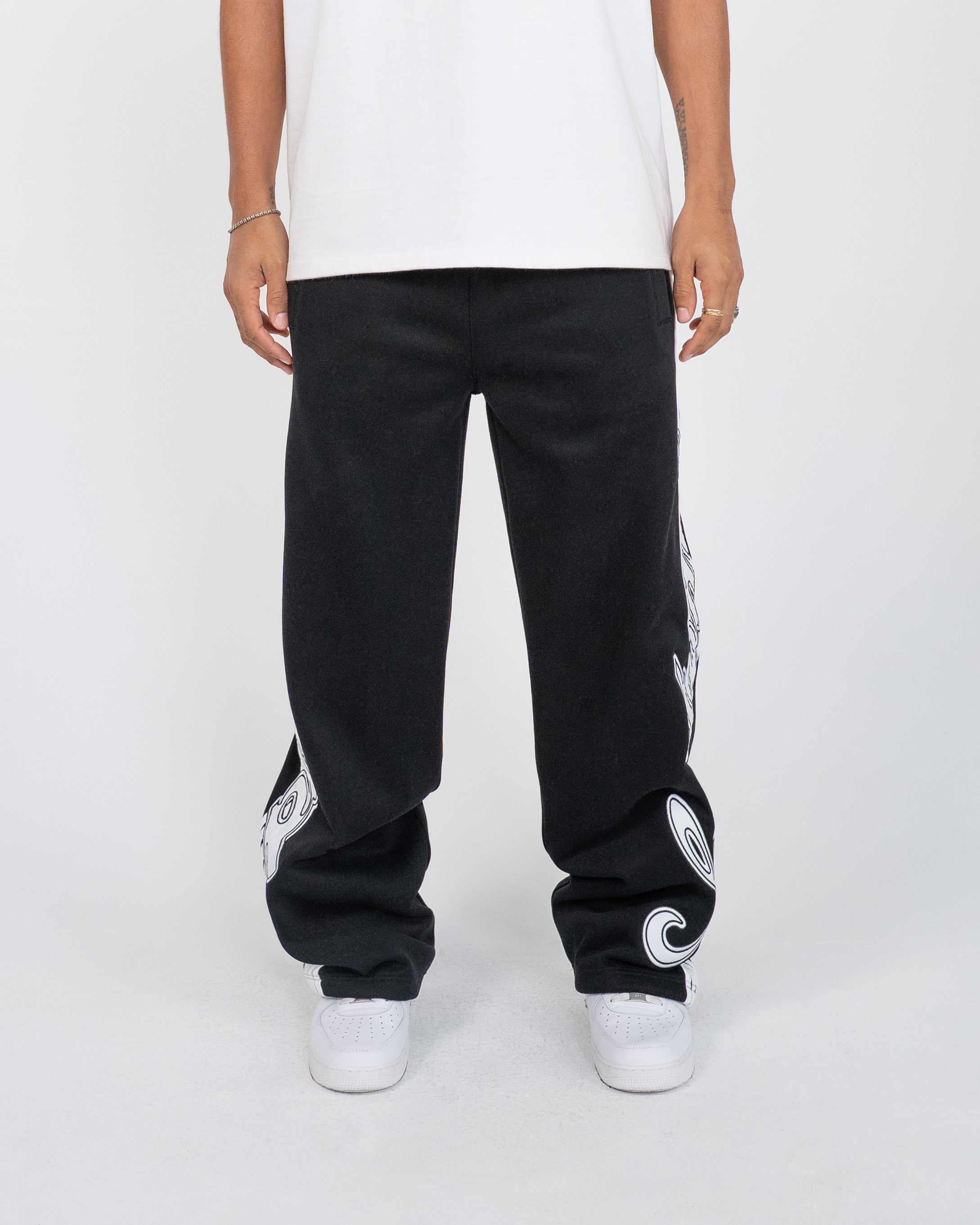 EPTM Epitome Sweatpants - Black