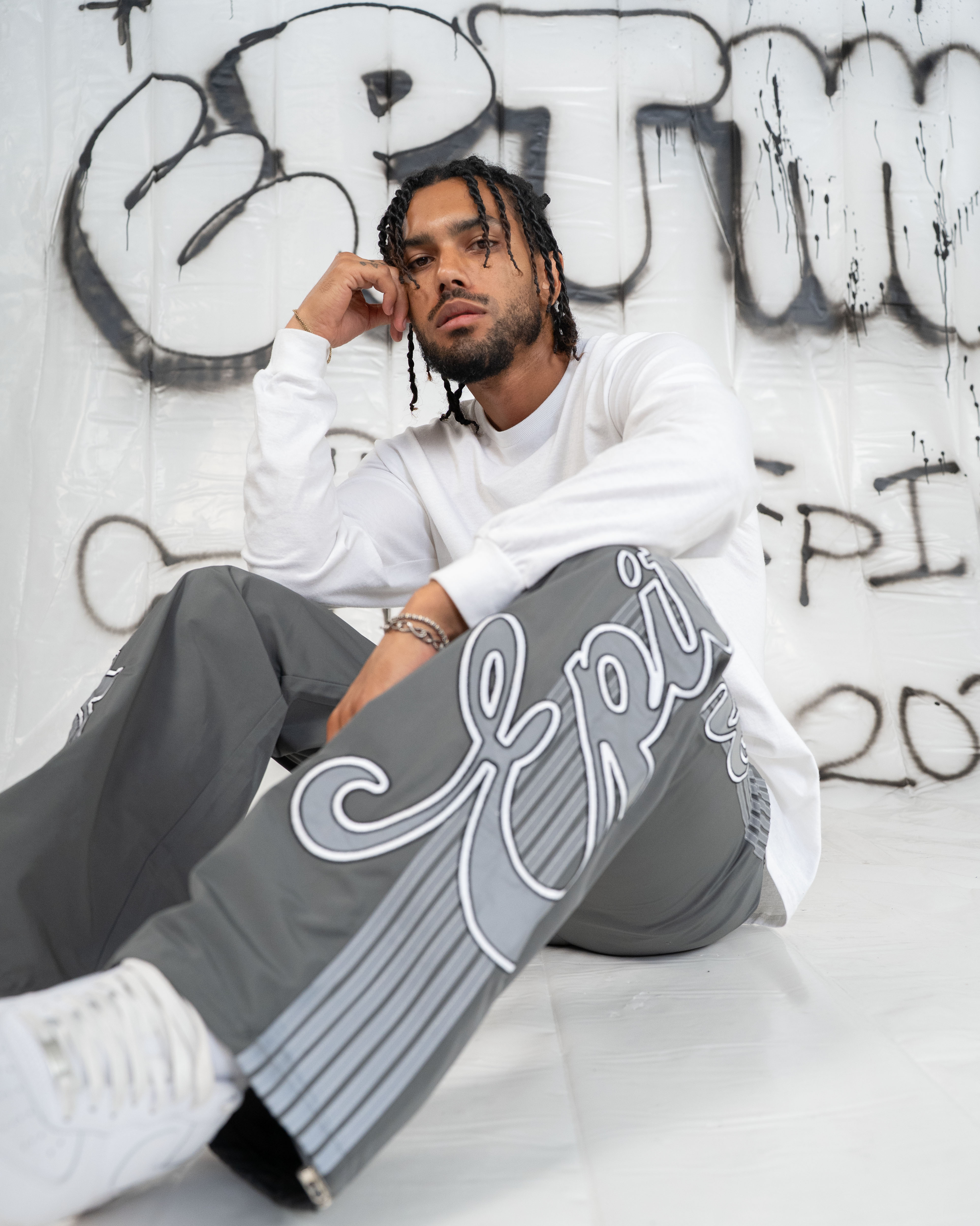 EPTM Epitome Pants - Grey