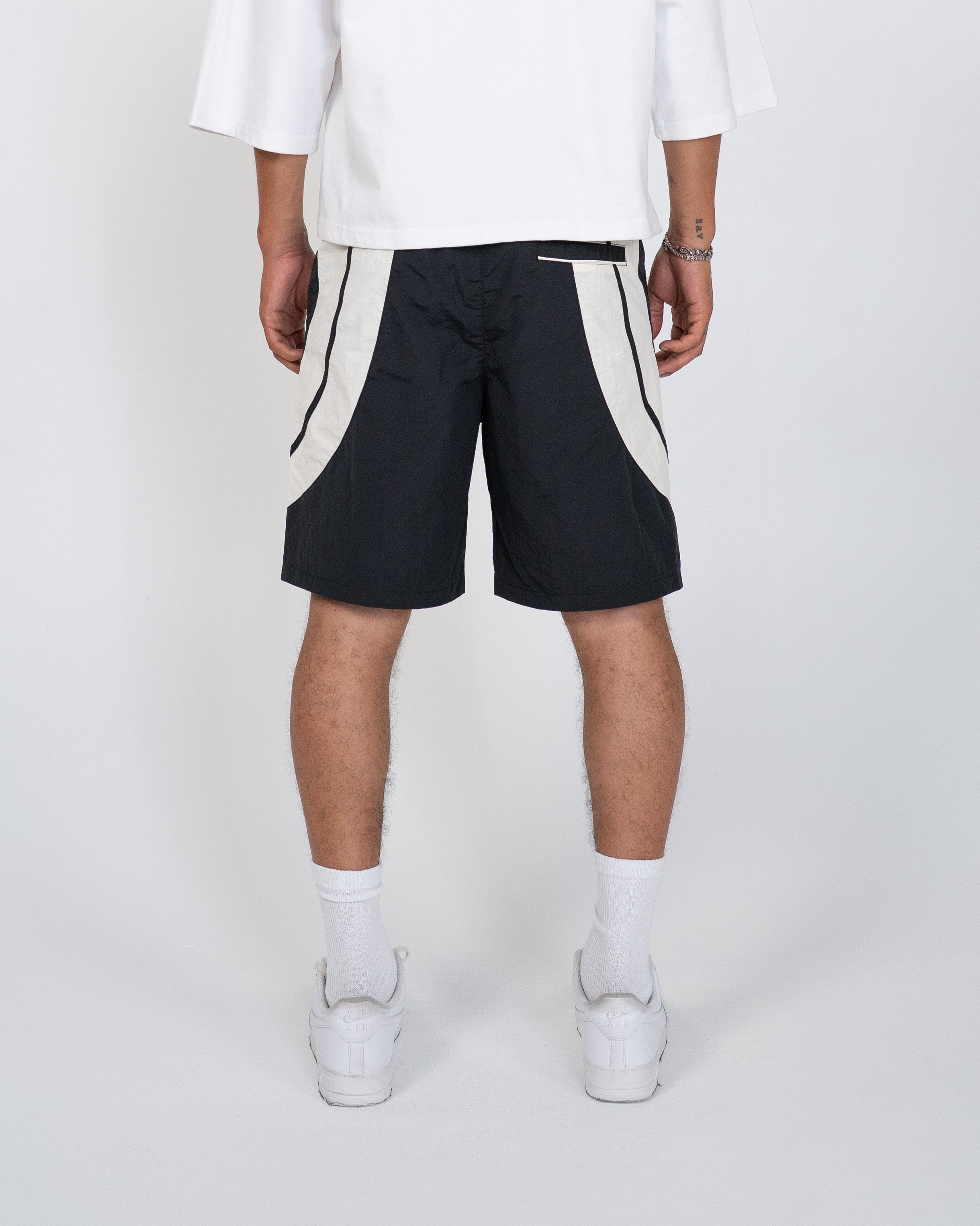 EPTM Hanger Shorts - Black