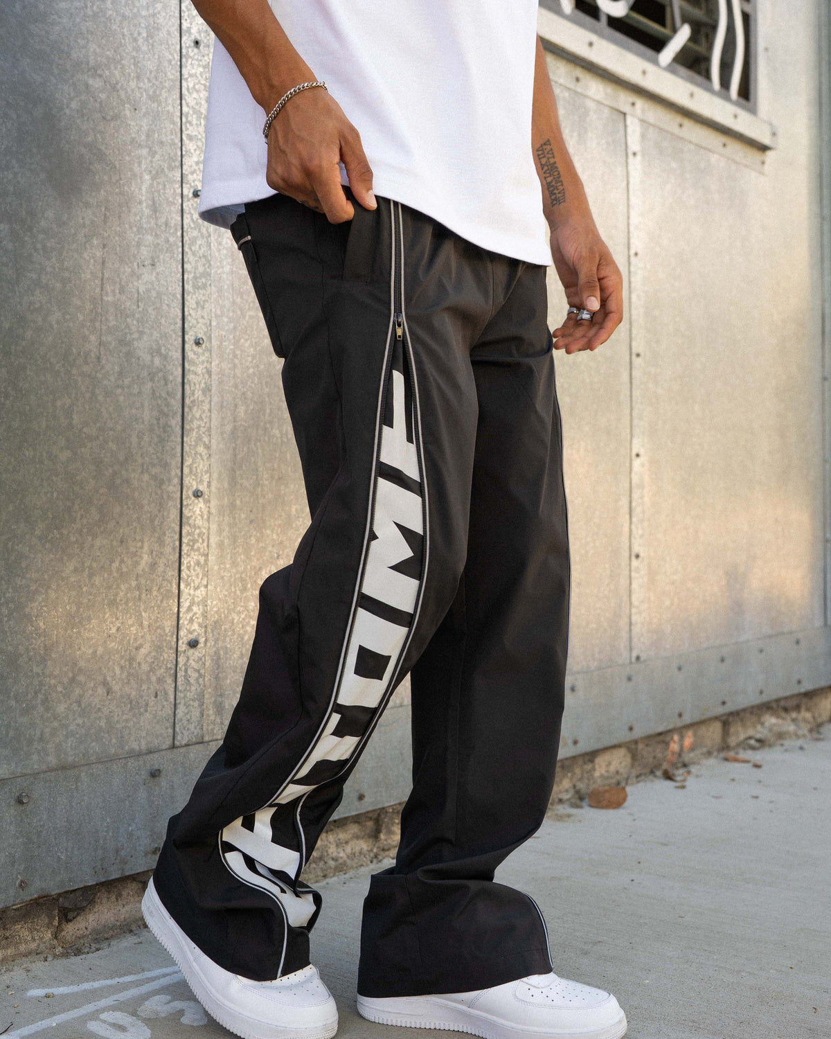 EPTM Hidden Pants - Black