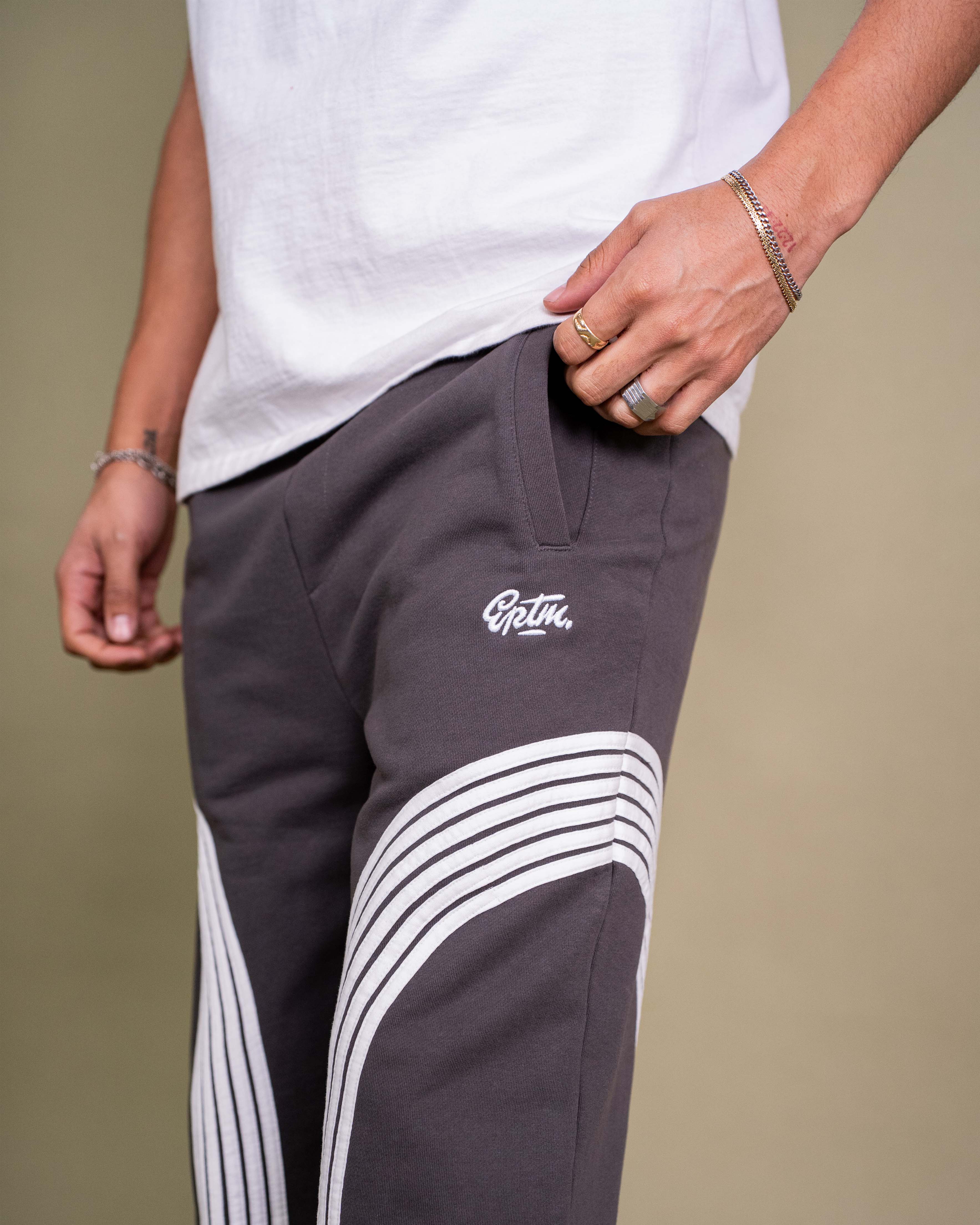 EPTM PEAKS PANTS - CHARCOAL