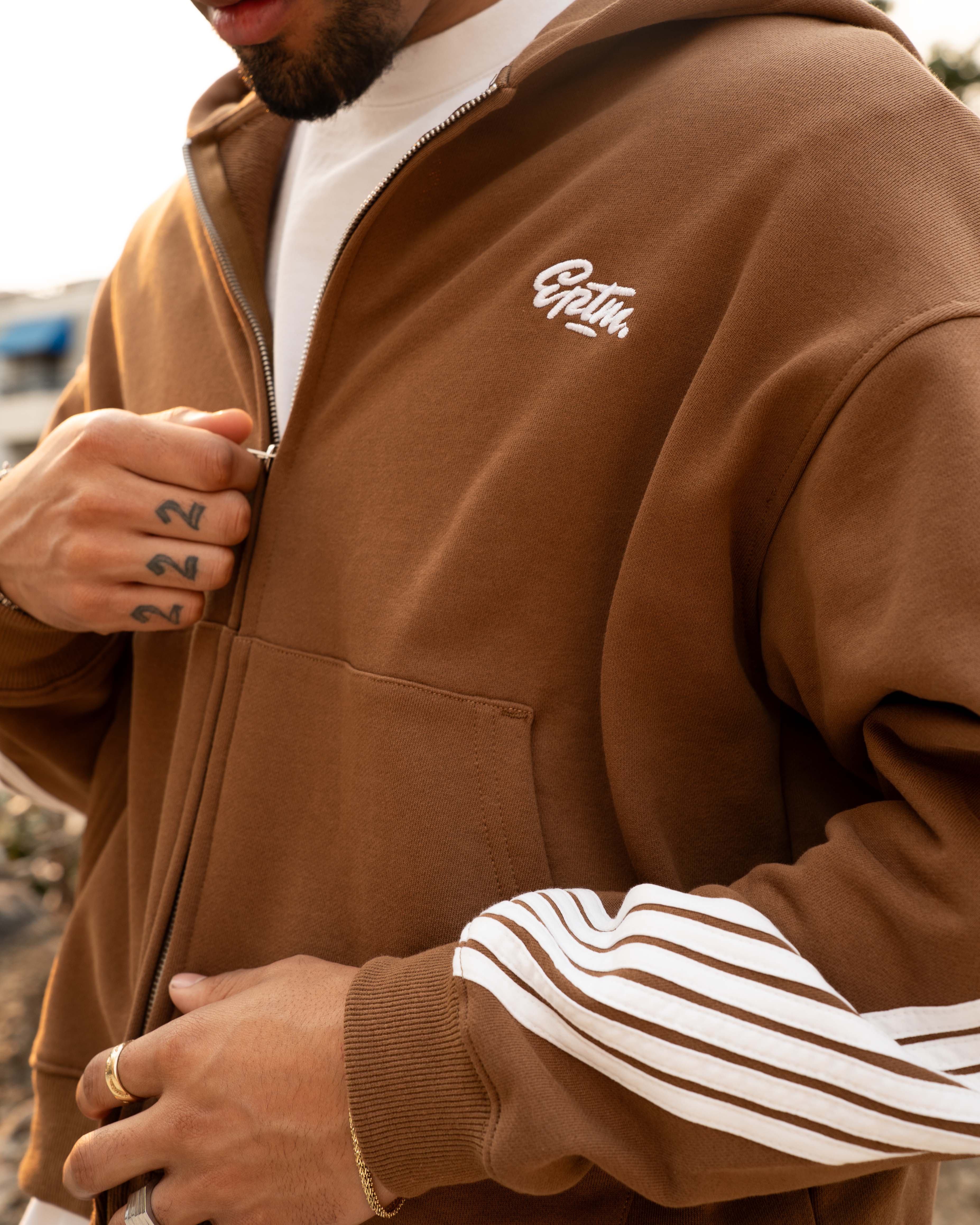 EPTM HIGHLAND ZIP UP HOODIE - MOCHA