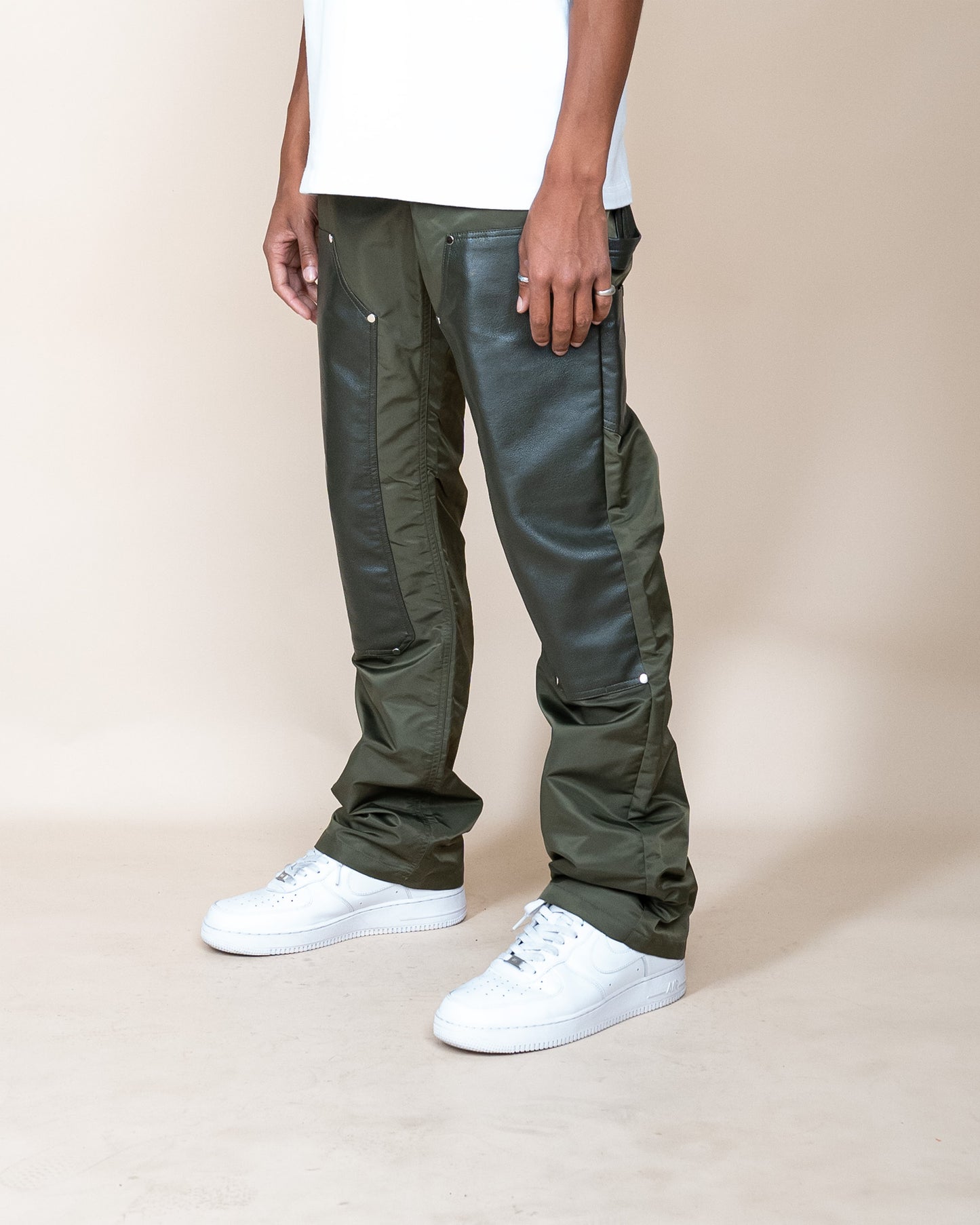 EPTM ARLO CARPENTER PANTS - OLIVE